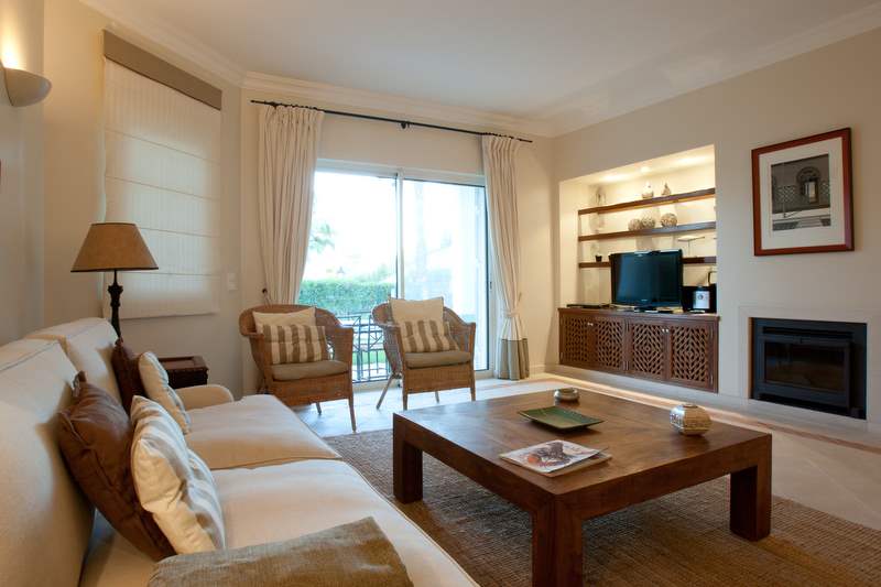 Encosta do Lago 2 Bedroom Apt with Garden, 2 bedroom apartment in Encosta do Lago Resort, Algarve Photo #3