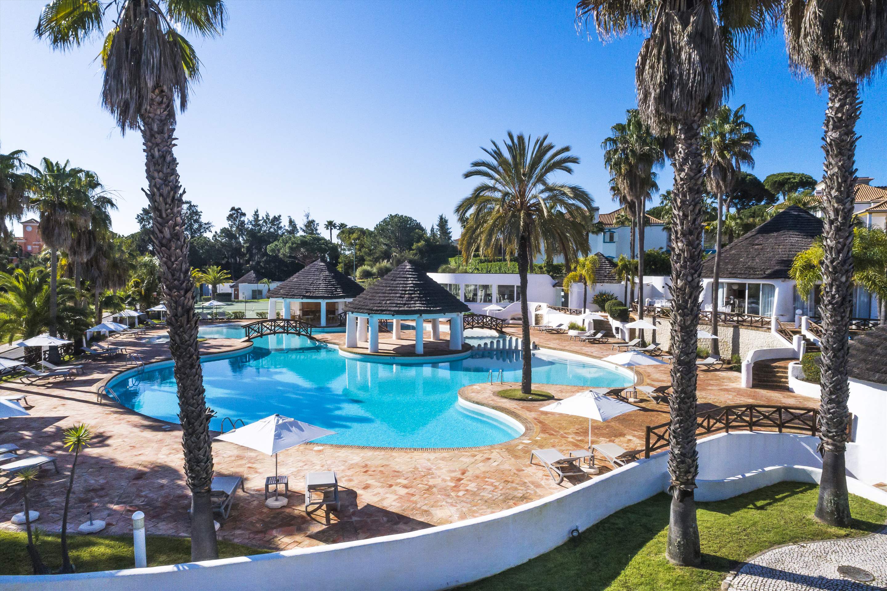 Encosta do Lago 3 Bedroom Apt, Private Pool, 3 bedroom apartment in Encosta do Lago Resort, Algarve Photo #28