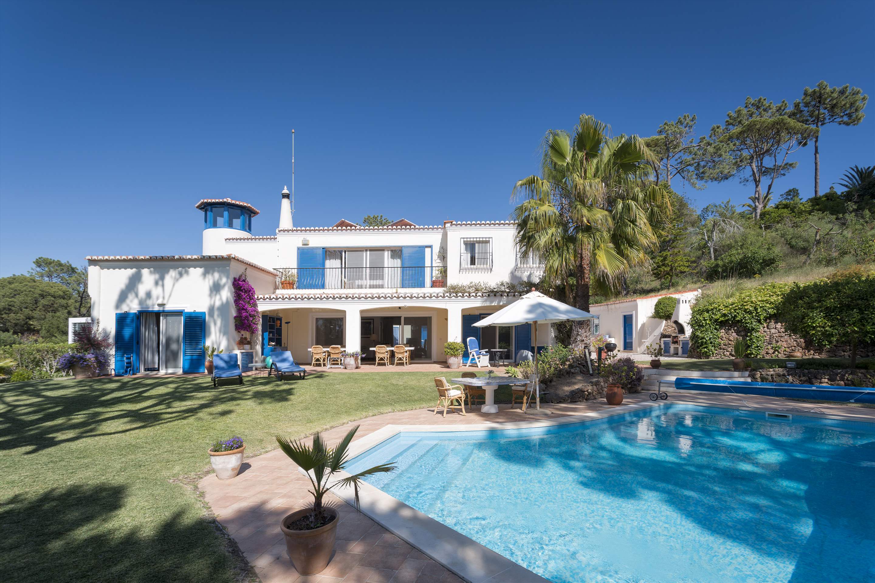 Villa Clarence, 4 bedroom villa in Vale do Lobo, Algarve