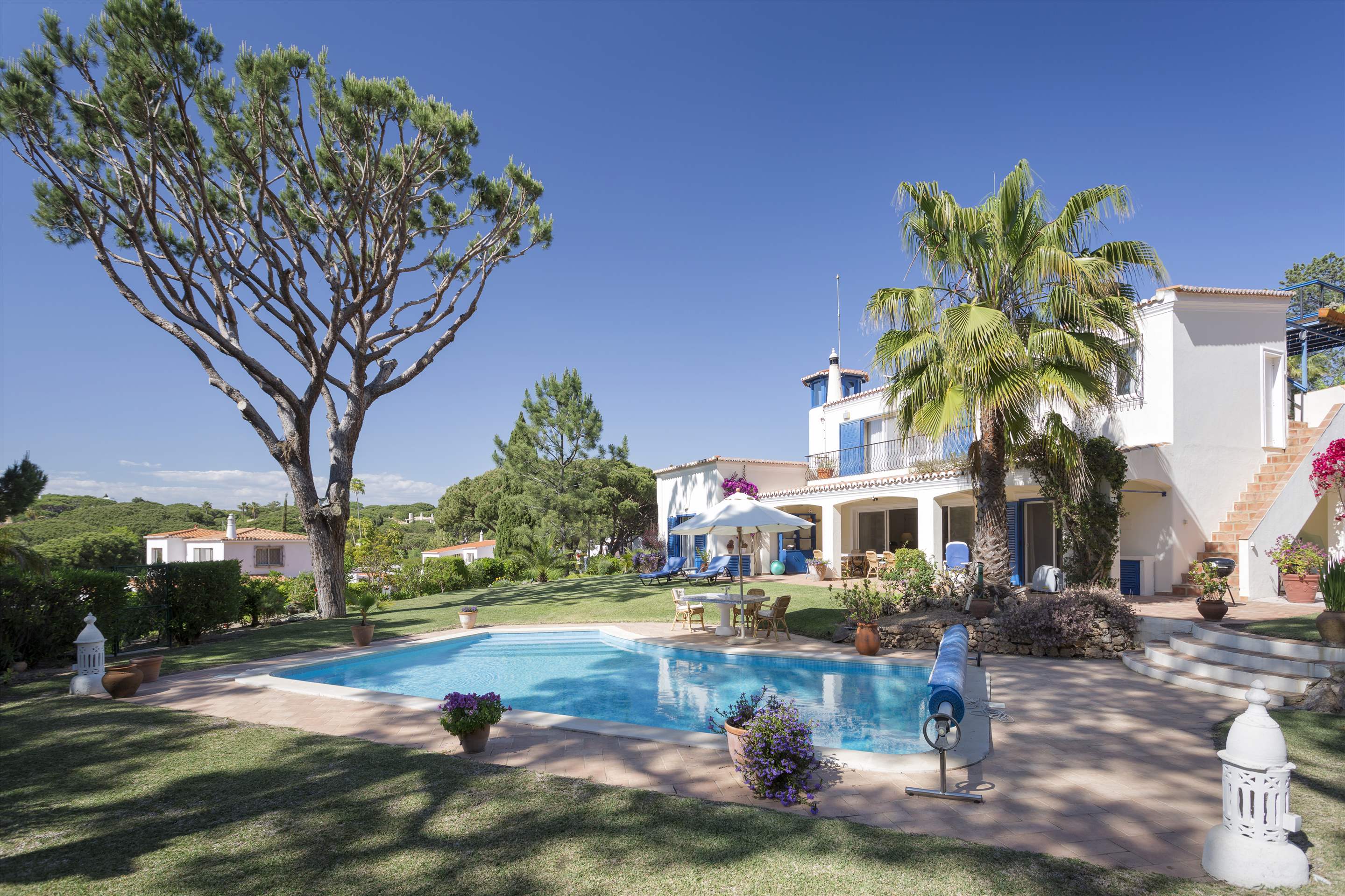 Villa Clarence, 4 bedroom villa in Vale do Lobo, Algarve Photo #7