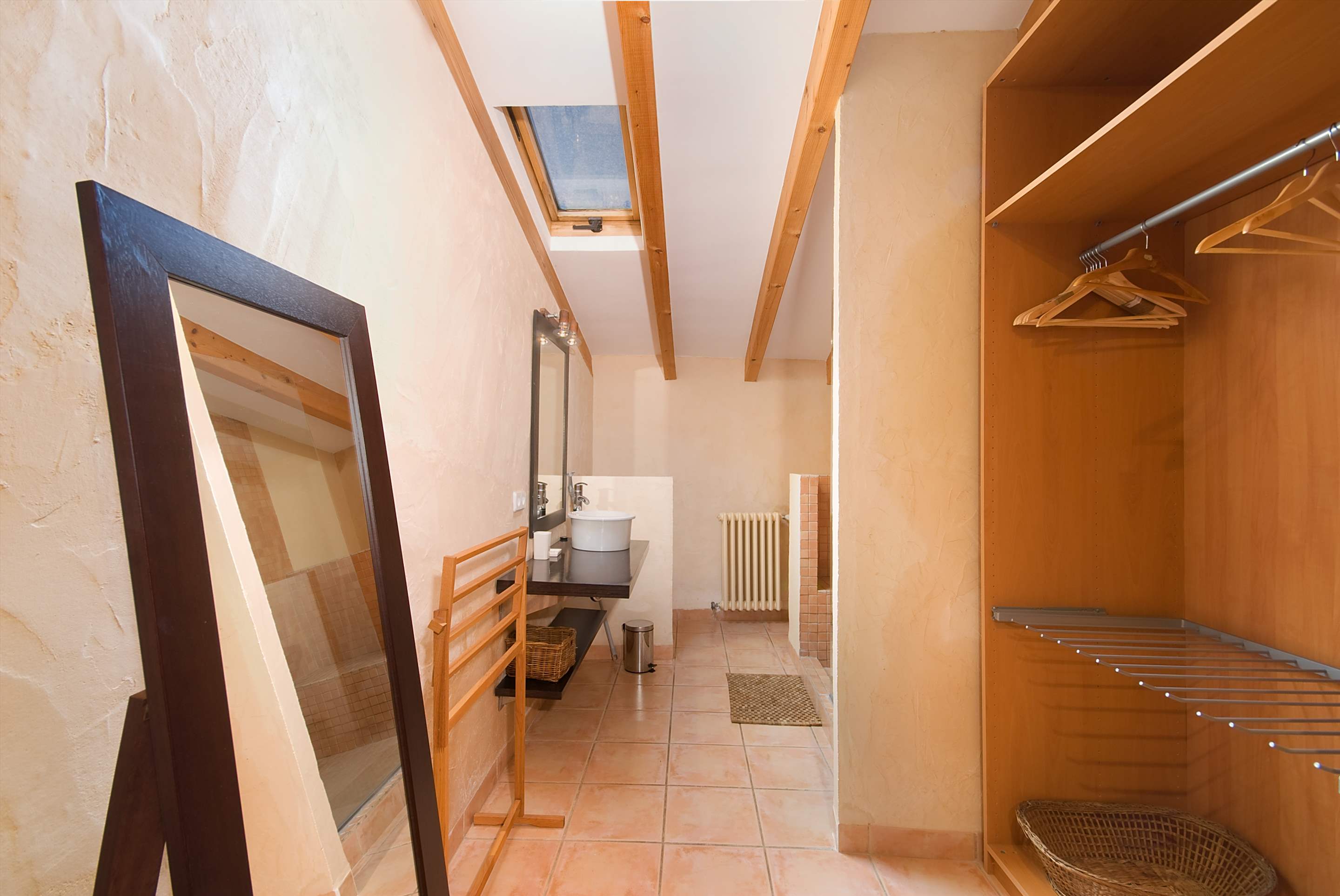 Finca Florit, 5 bedroom villa in Sa Pobla, Buger, Inca , Majorca Photo #28