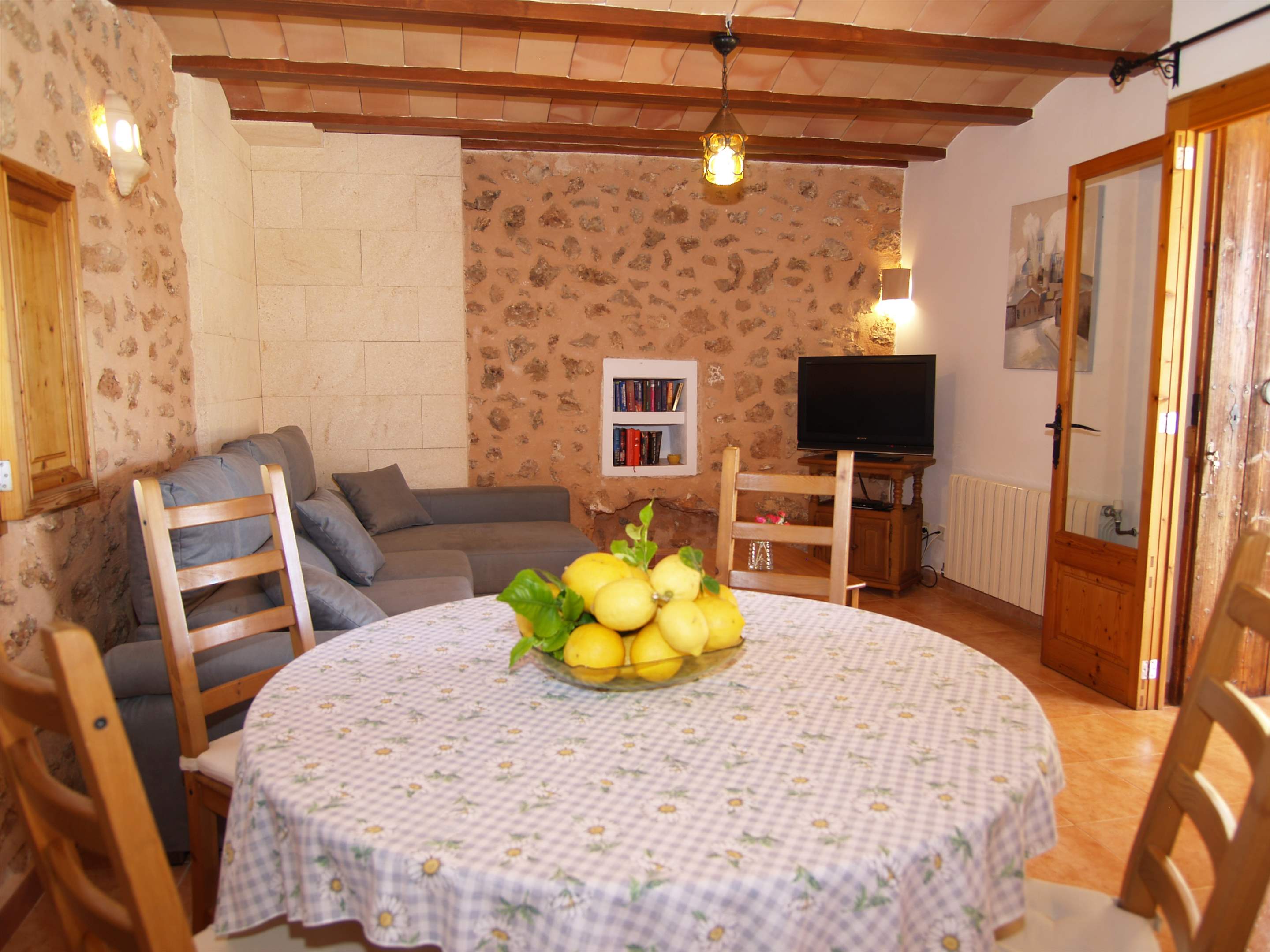Can Formatge, 2 bedroom villa in Campos & Sa Rapita , Majorca Photo #5