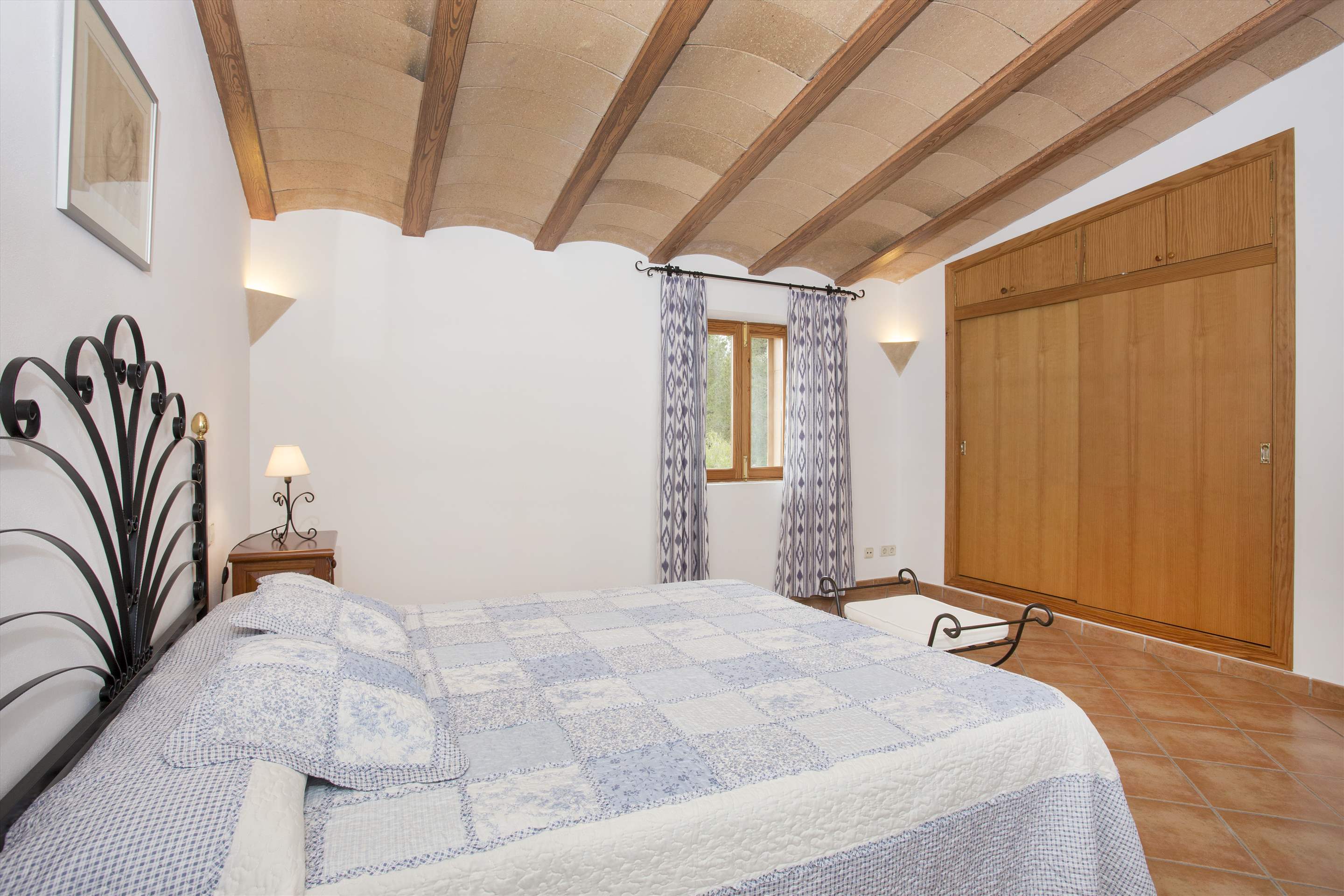 Villa Matias, 2 bedroom villa in Campos & Sa Rapita , Majorca Photo #15