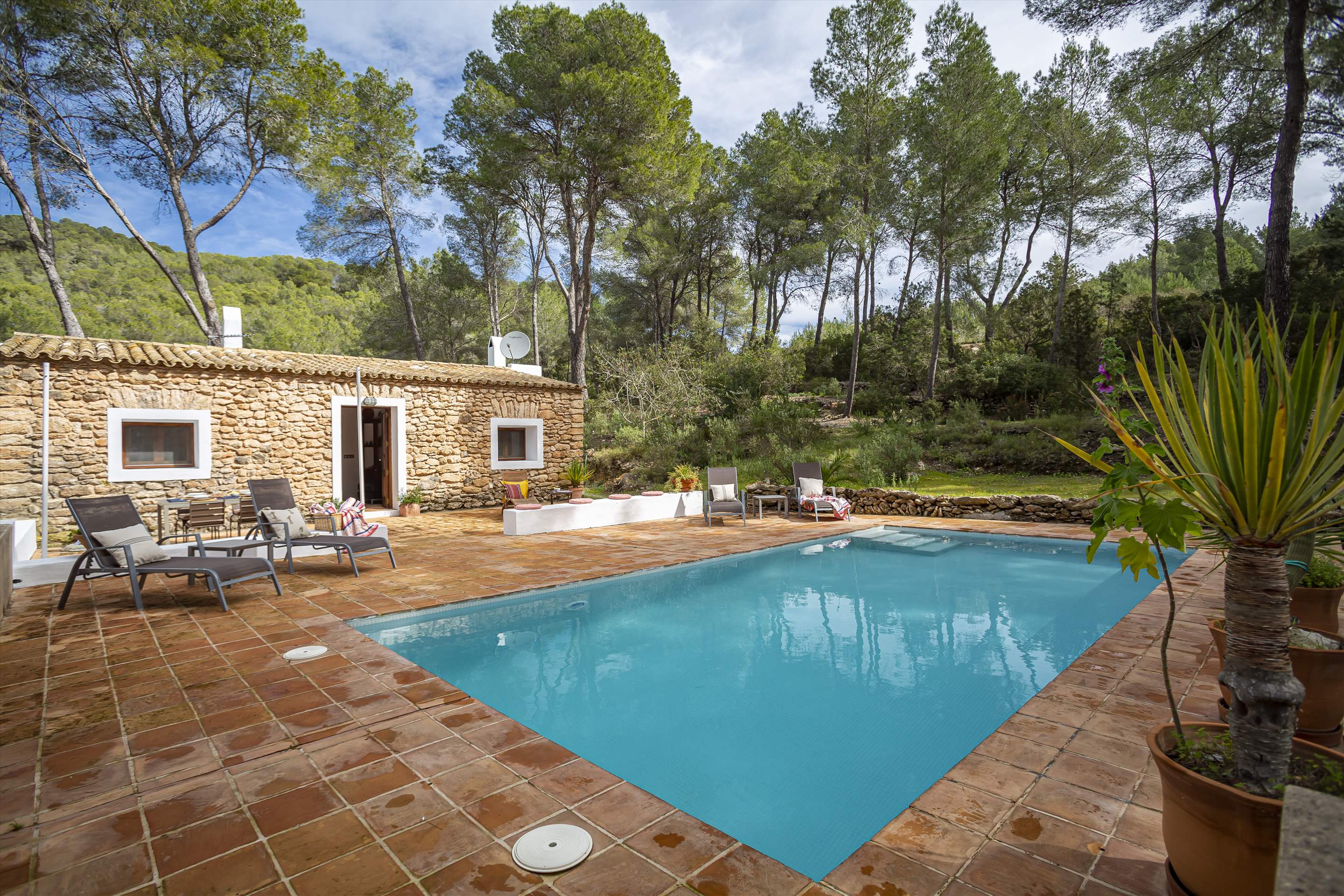 Can Font, 2 bedroom villa in Inland Villages &  North Coast, Ibiza Photo #10