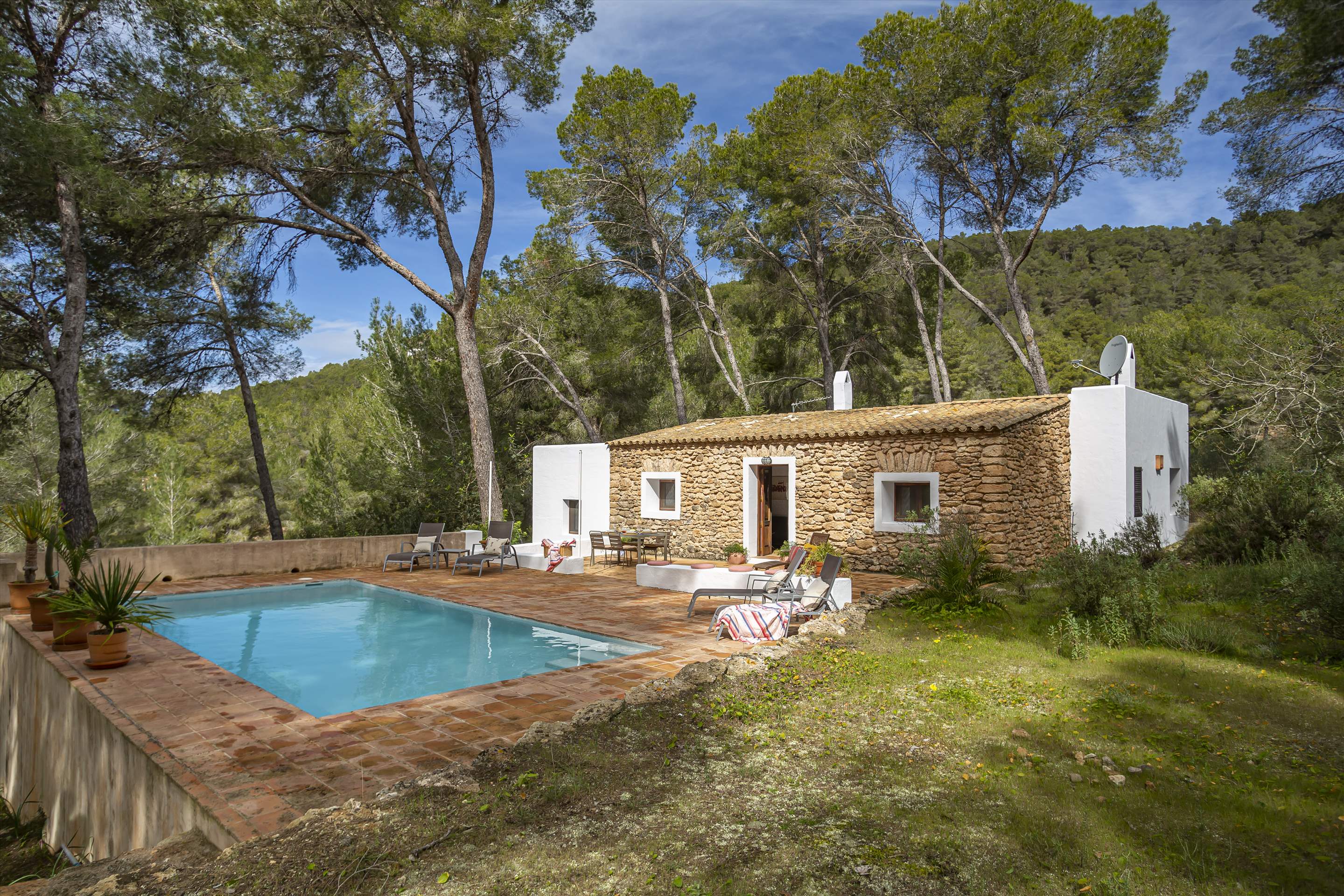 Can Font, 2 bedroom villa in Inland Villages &  North Coast, Ibiza Photo #9