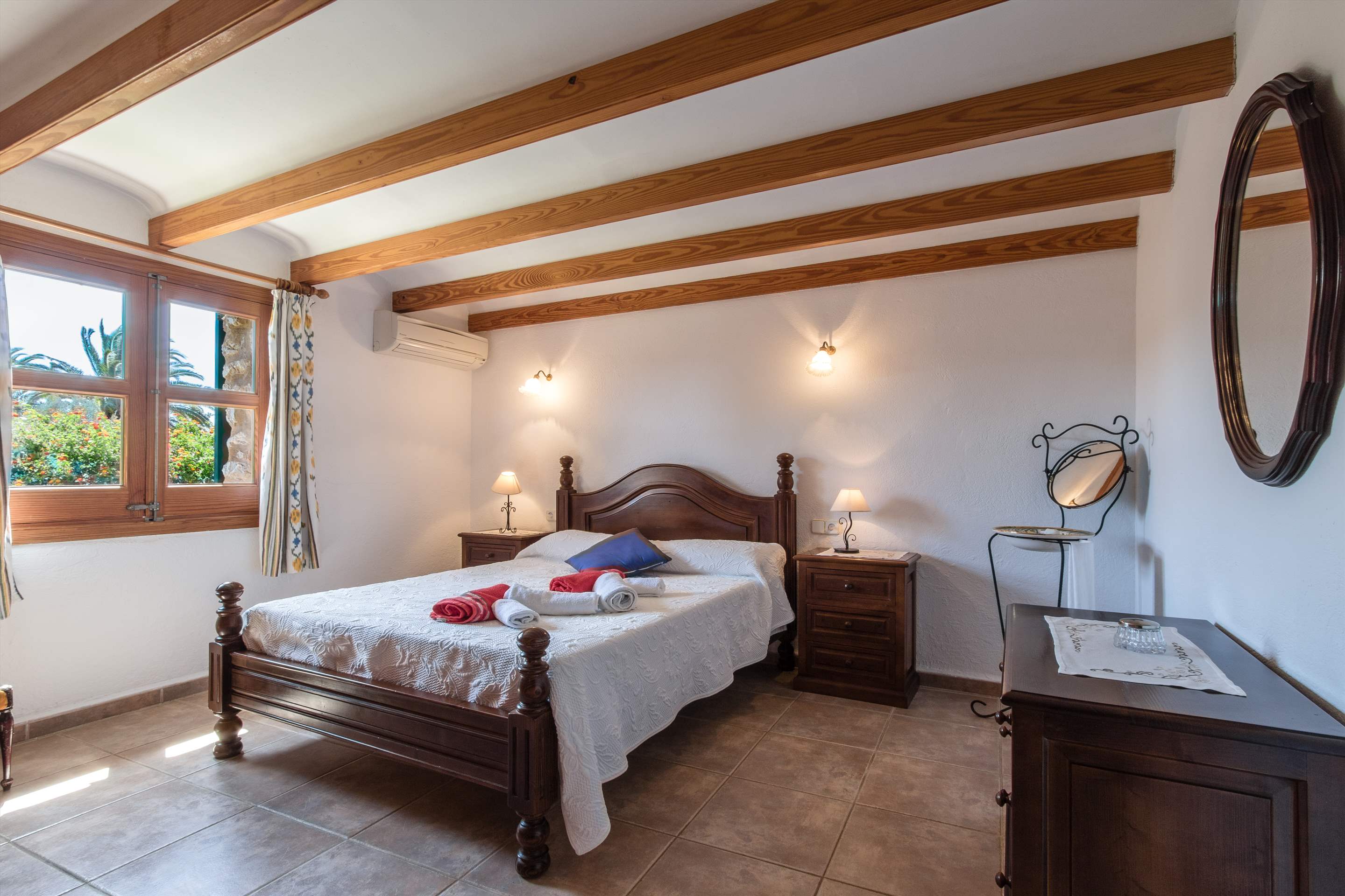 Es Moli D'En Seguinot, 3 bedroom villa in Pollensa & Puerto Pollensa, Majorca Photo #18
