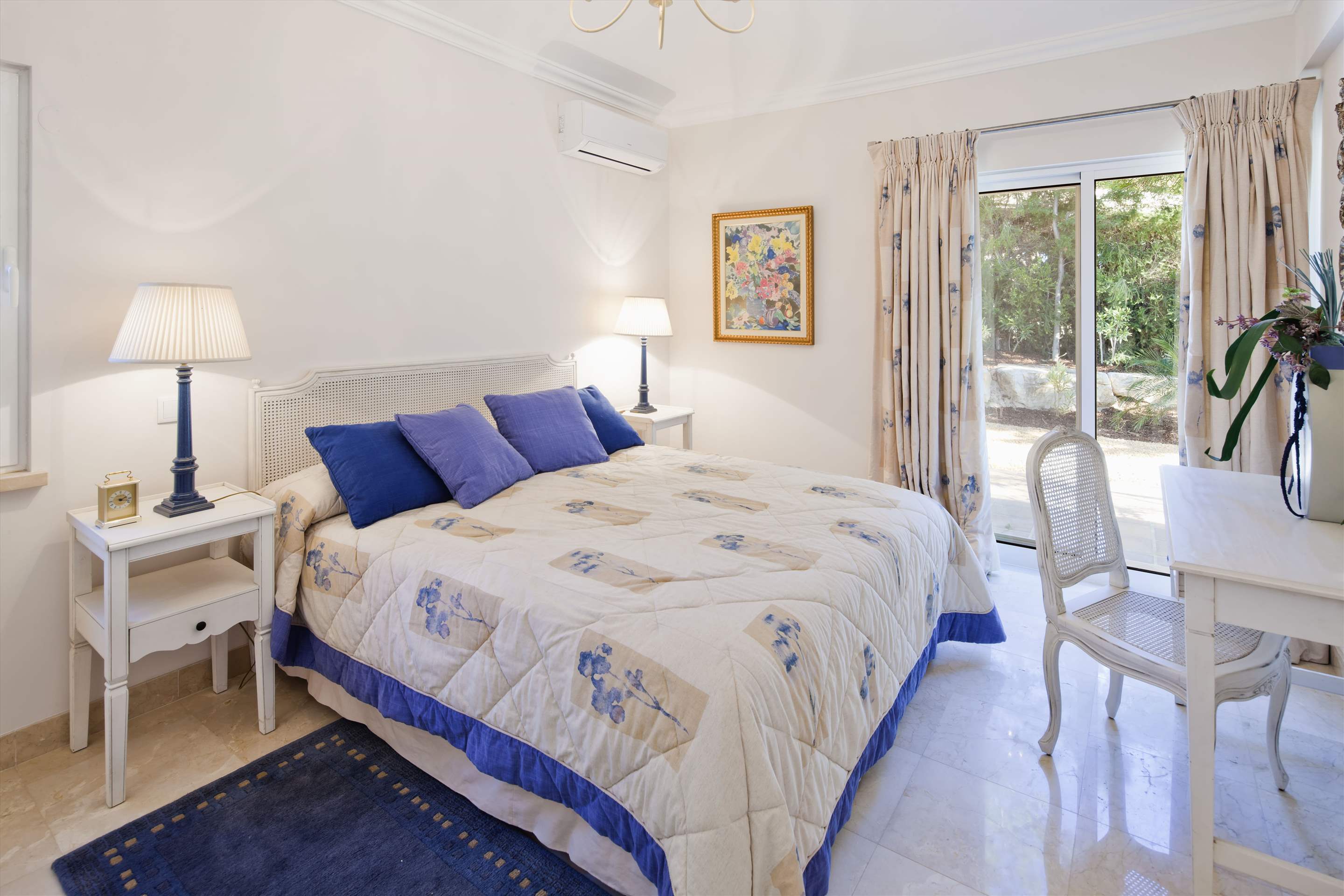 Villa Bellevue, Six Bedroom Rate, 6 bedroom villa in Quinta do Lago, Algarve Photo #26