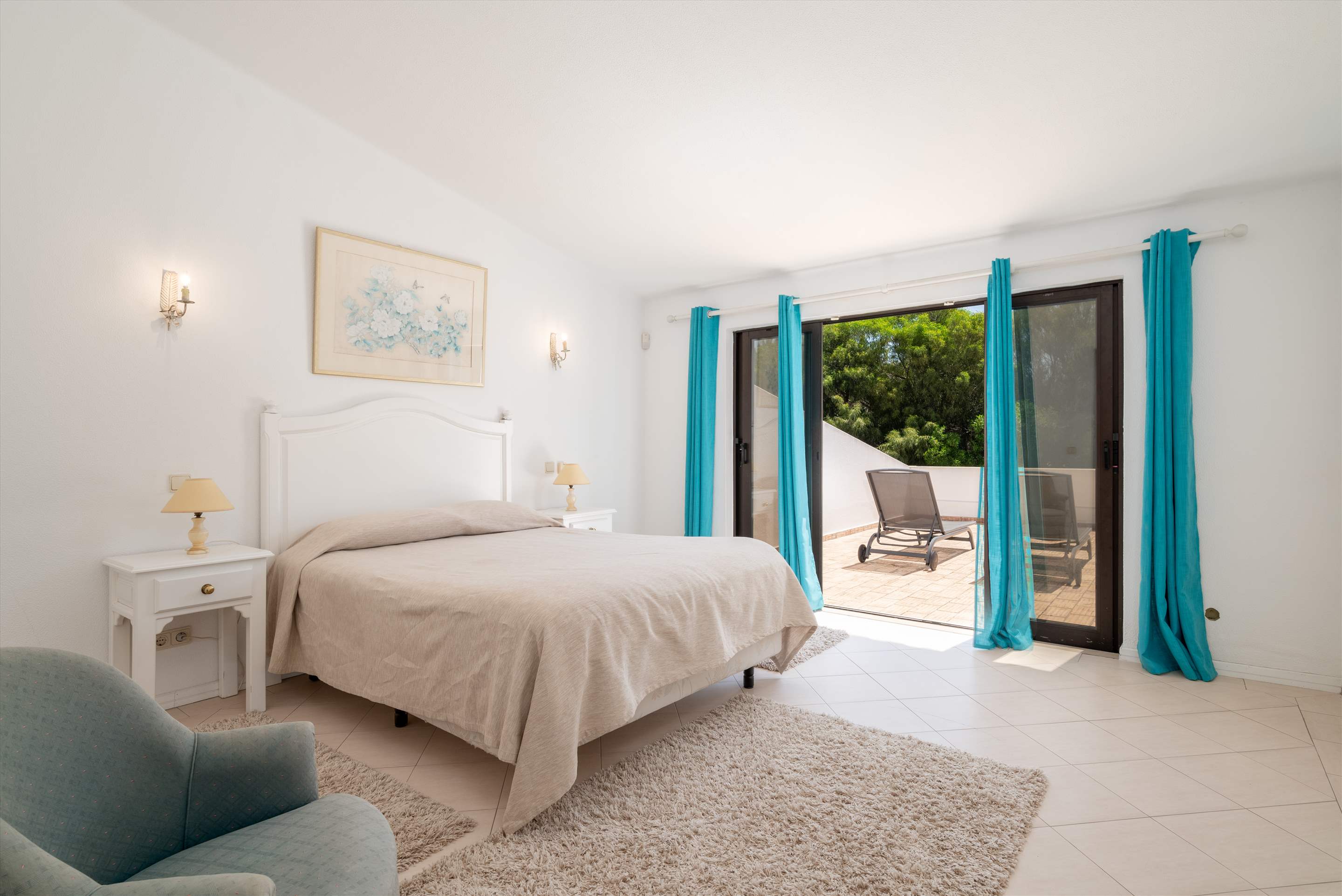 Villa Alicia, 3 bedroom villa in Vale do Lobo, Algarve Photo #12