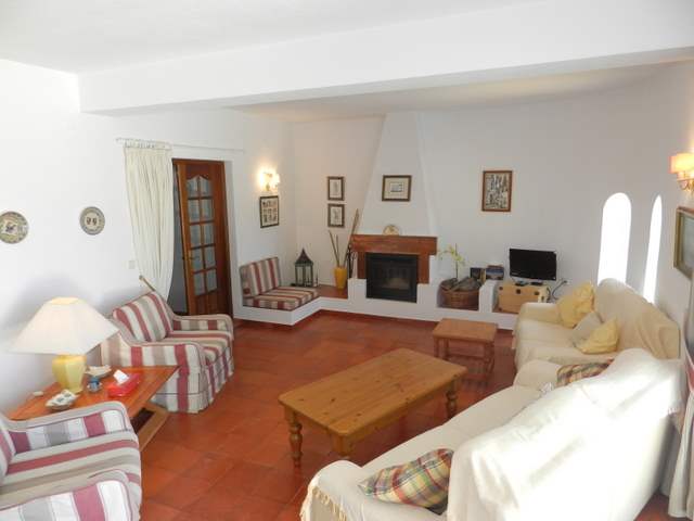 Villa Antalia, 4 bedroom villa in Vilamoura Area, Algarve Photo #3
