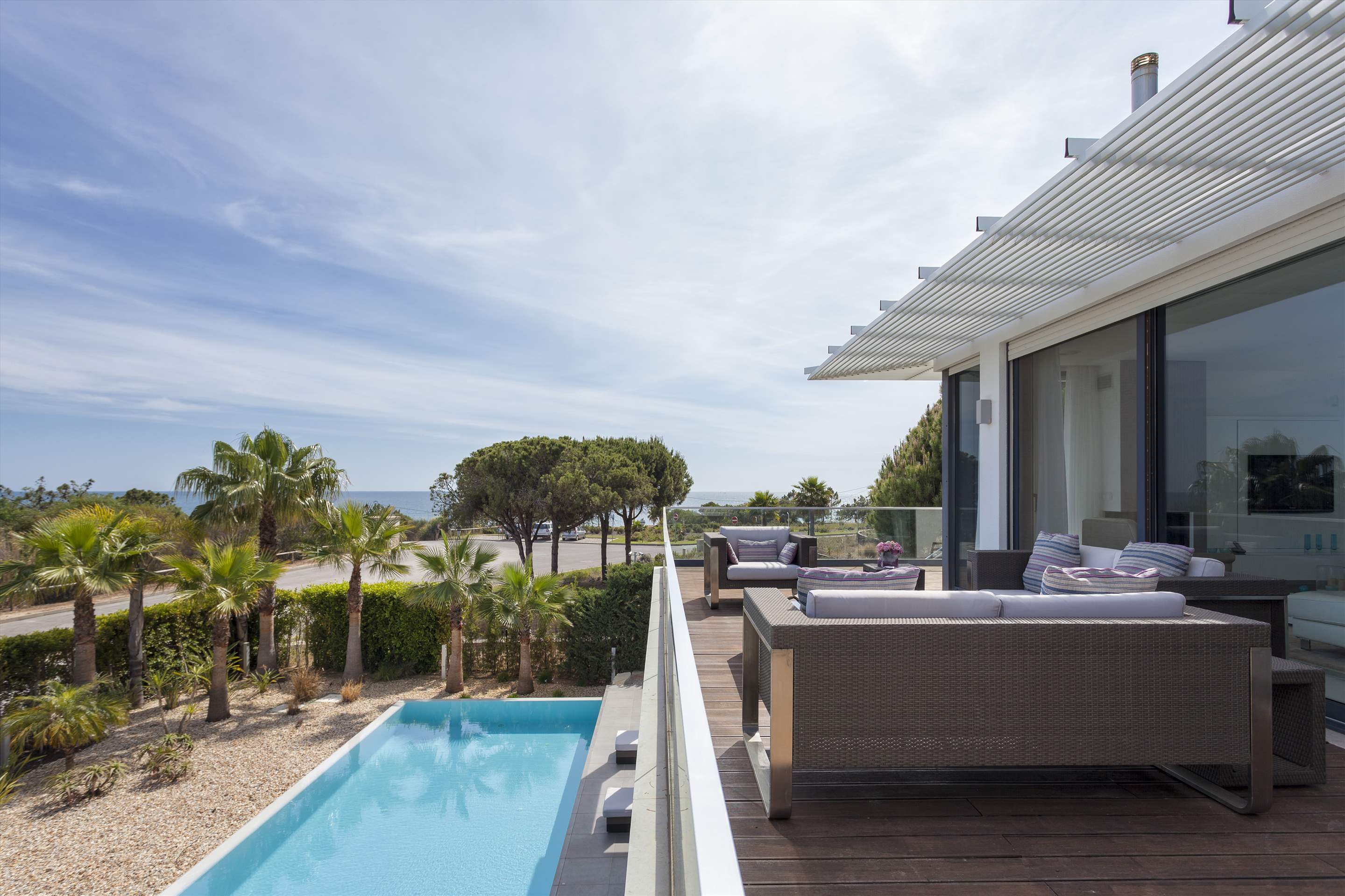 Villa Seskia, 4 bedroom villa in Vale do Lobo, Algarve Photo #5