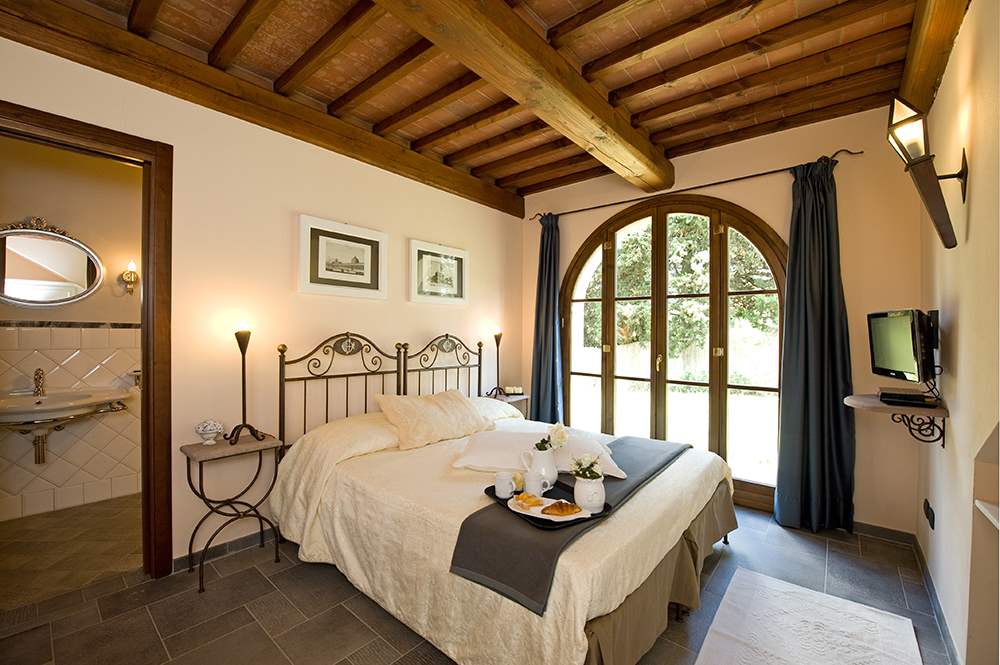 Villa Montelopio, 4 bedroom villa in Chianti & Countryside, Tuscany Photo #13
