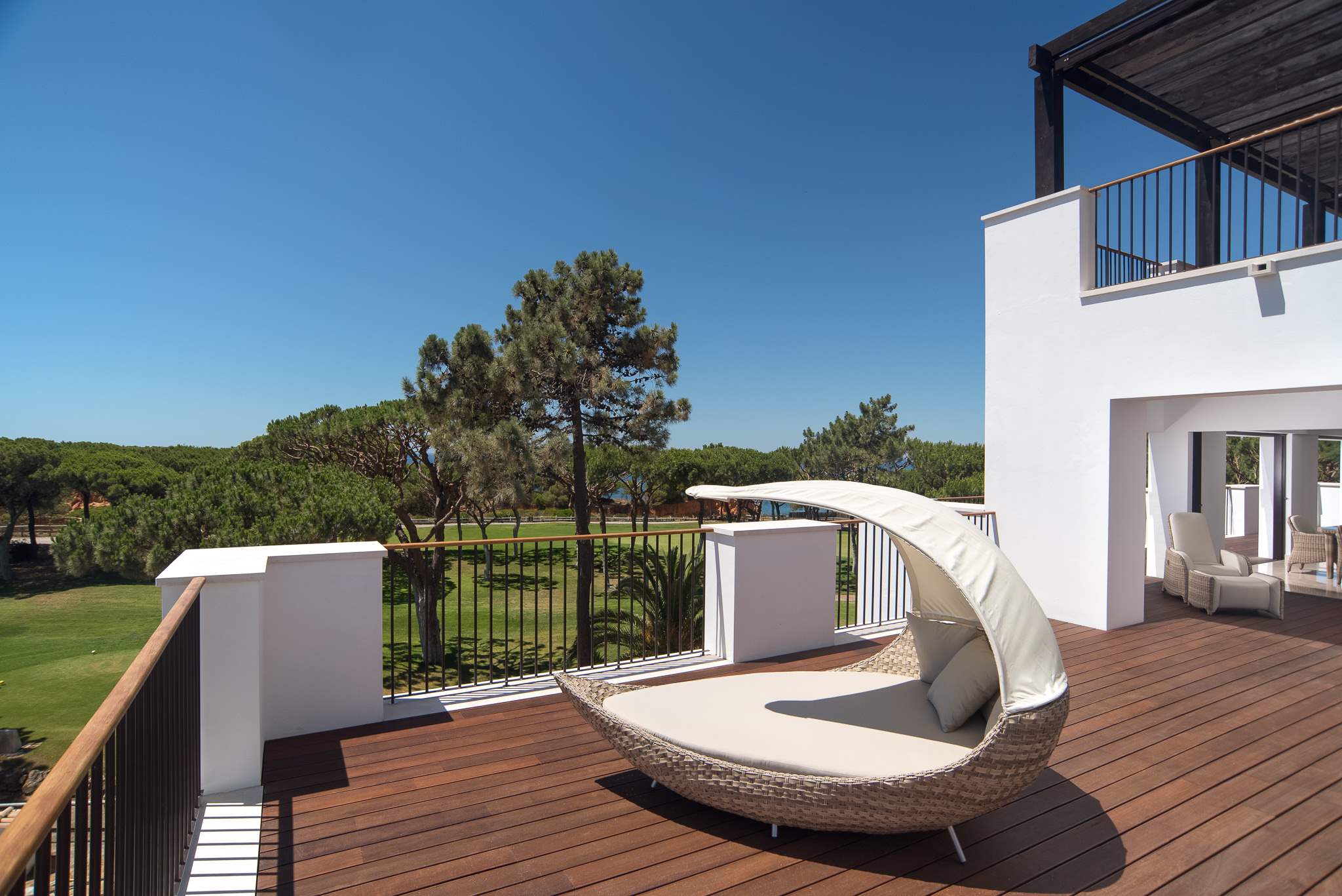 Pine Cliffs Ocean Suites, Junior Ocean Suite, Resort View, 1 bedroom apartment in Pine Cliffs Resort, Algarve Photo #9