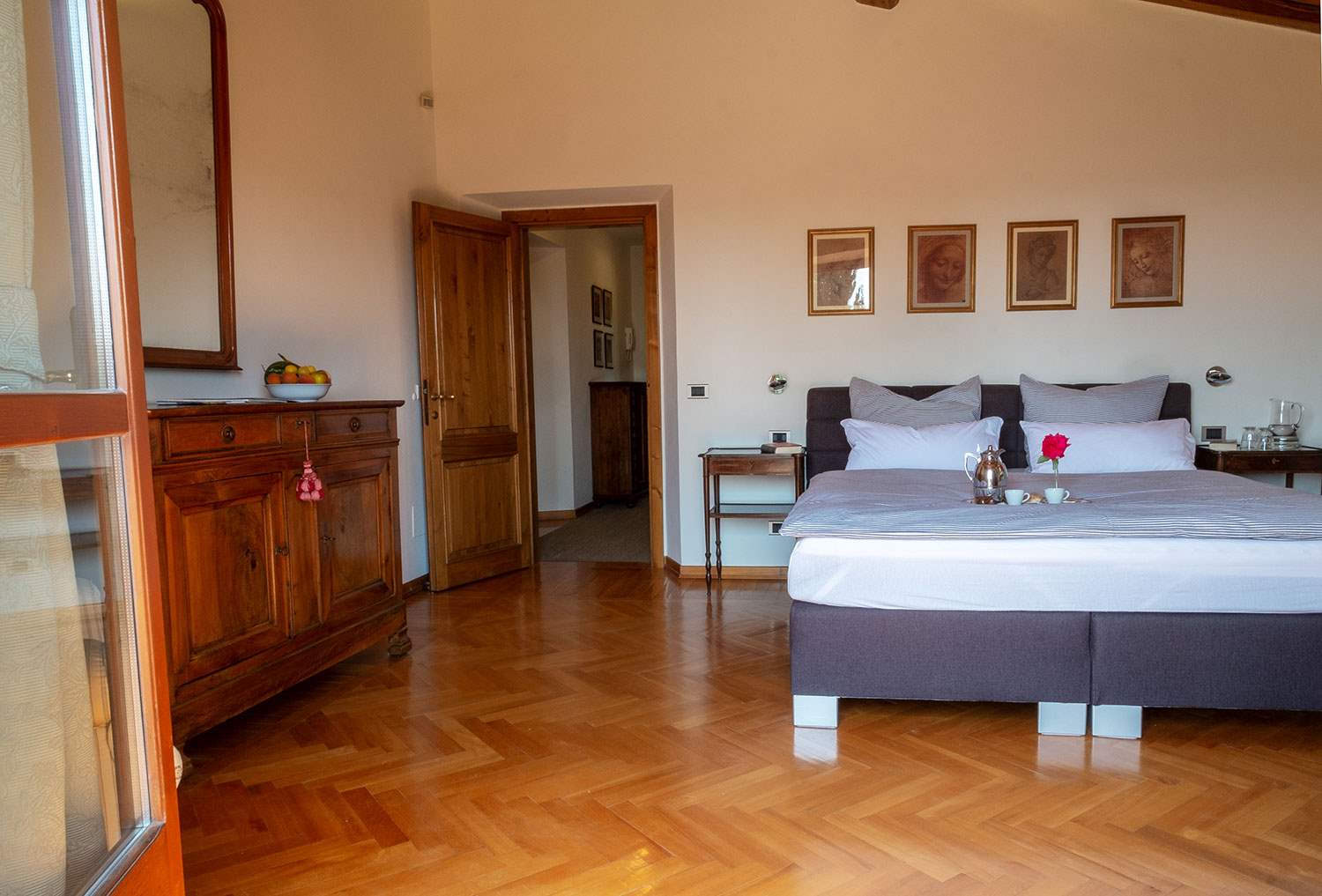 Villa Martino, 4 bedroom villa in Chianti & Countryside, Tuscany Photo #16
