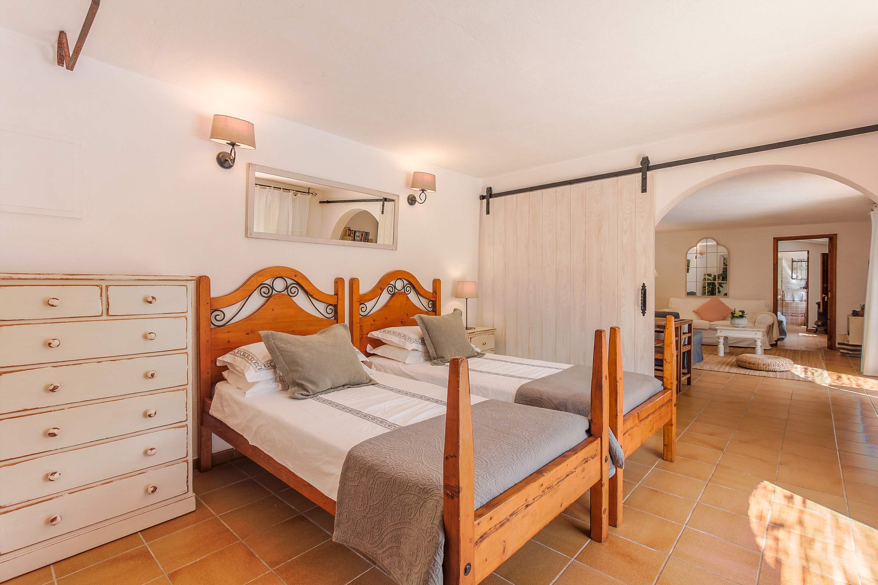 La Coma, 5 bedroom villa in Pollensa & Puerto Pollensa, Majorca Photo #17