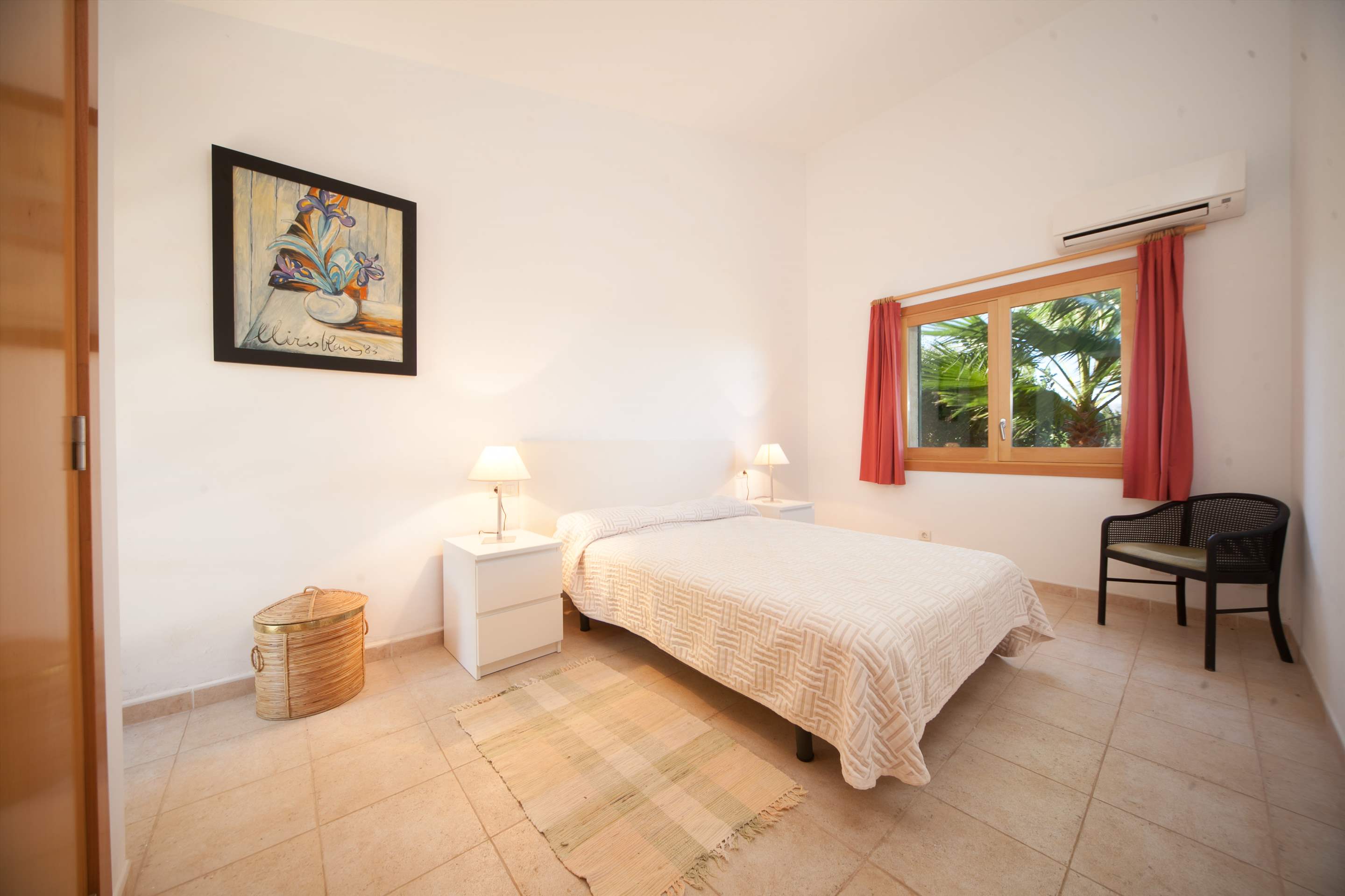 Soler De Baix, 3 bedroom villa in Pollensa & Puerto Pollensa, Majorca Photo #15