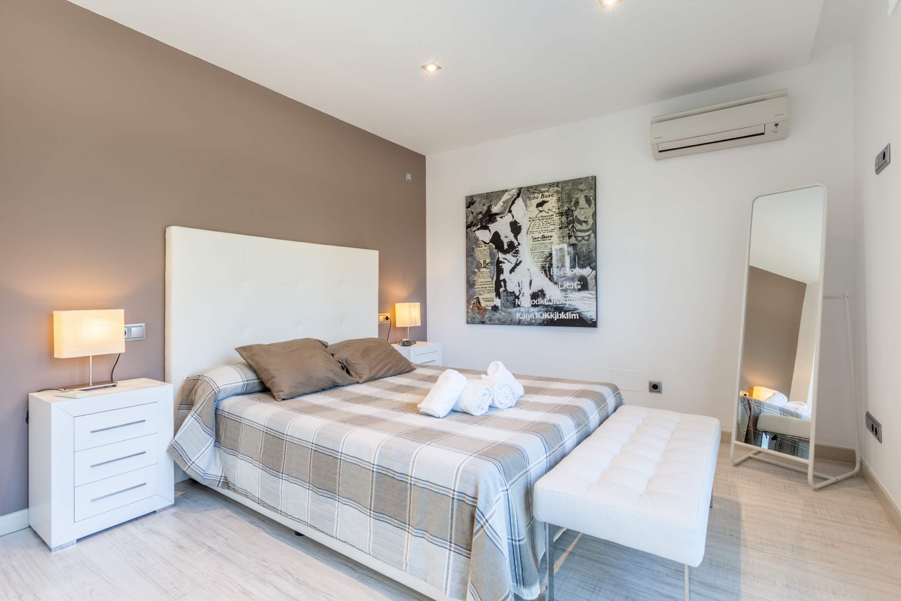 Corb Mari 1, 4 bedroom villa in Alcudia & Surrounding area, Majorca Photo #10