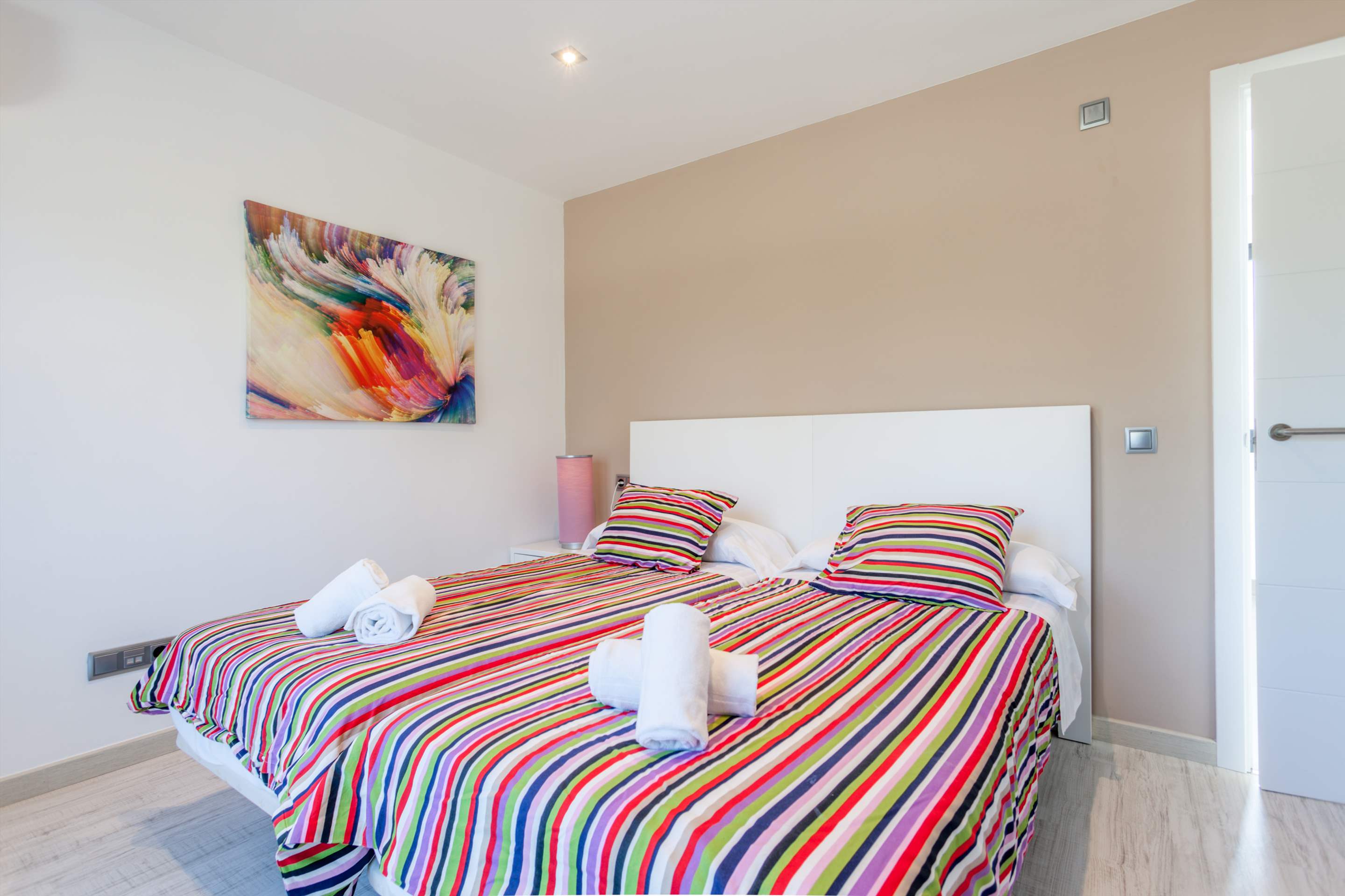 Corb Mari 1, 4 bedroom villa in Alcudia & Surrounding area, Majorca Photo #12