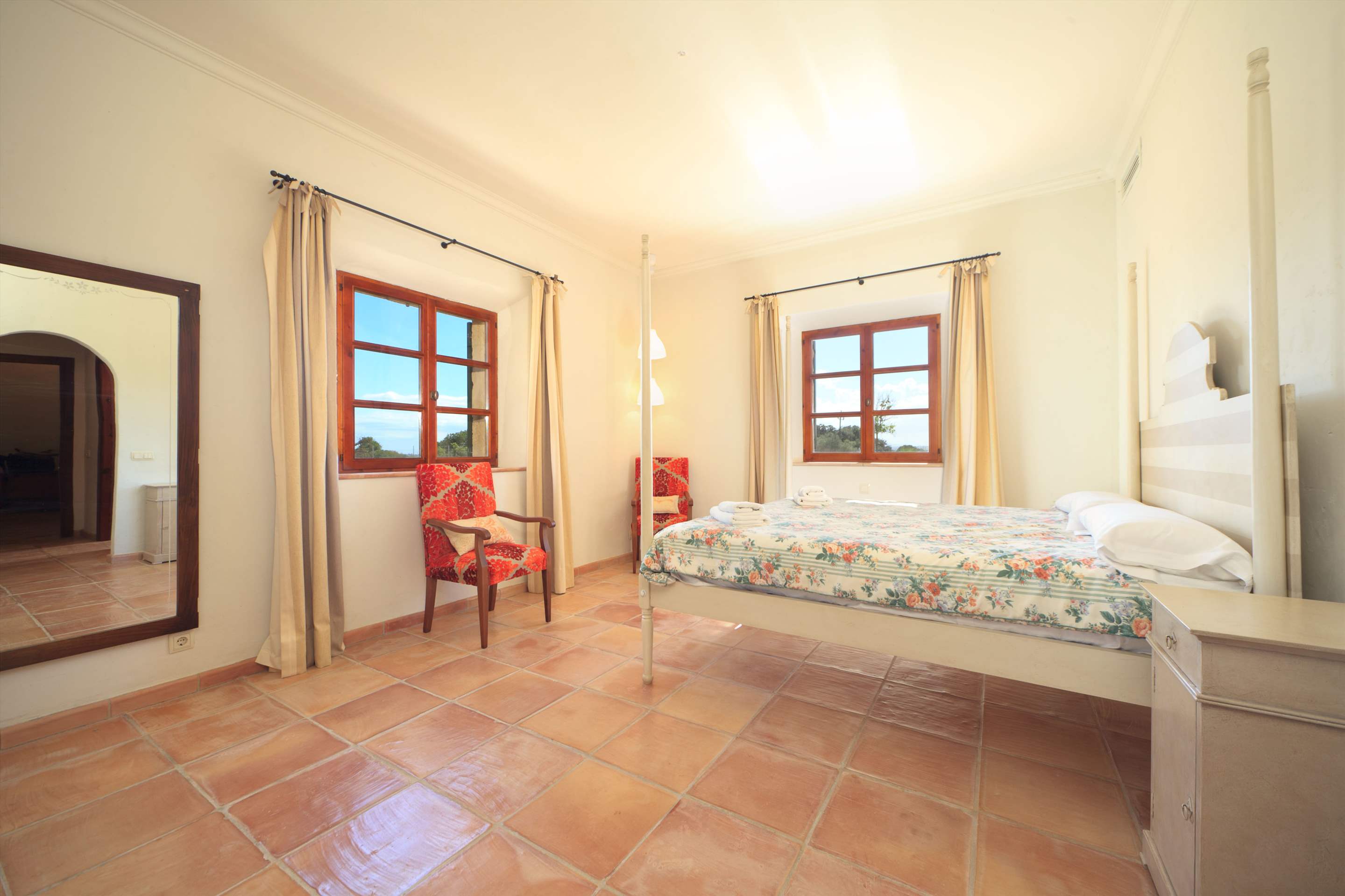 Son Ferragut de Baix , 4 bedroom villa in Sa Pobla, Buger, Inca , Majorca Photo #15
