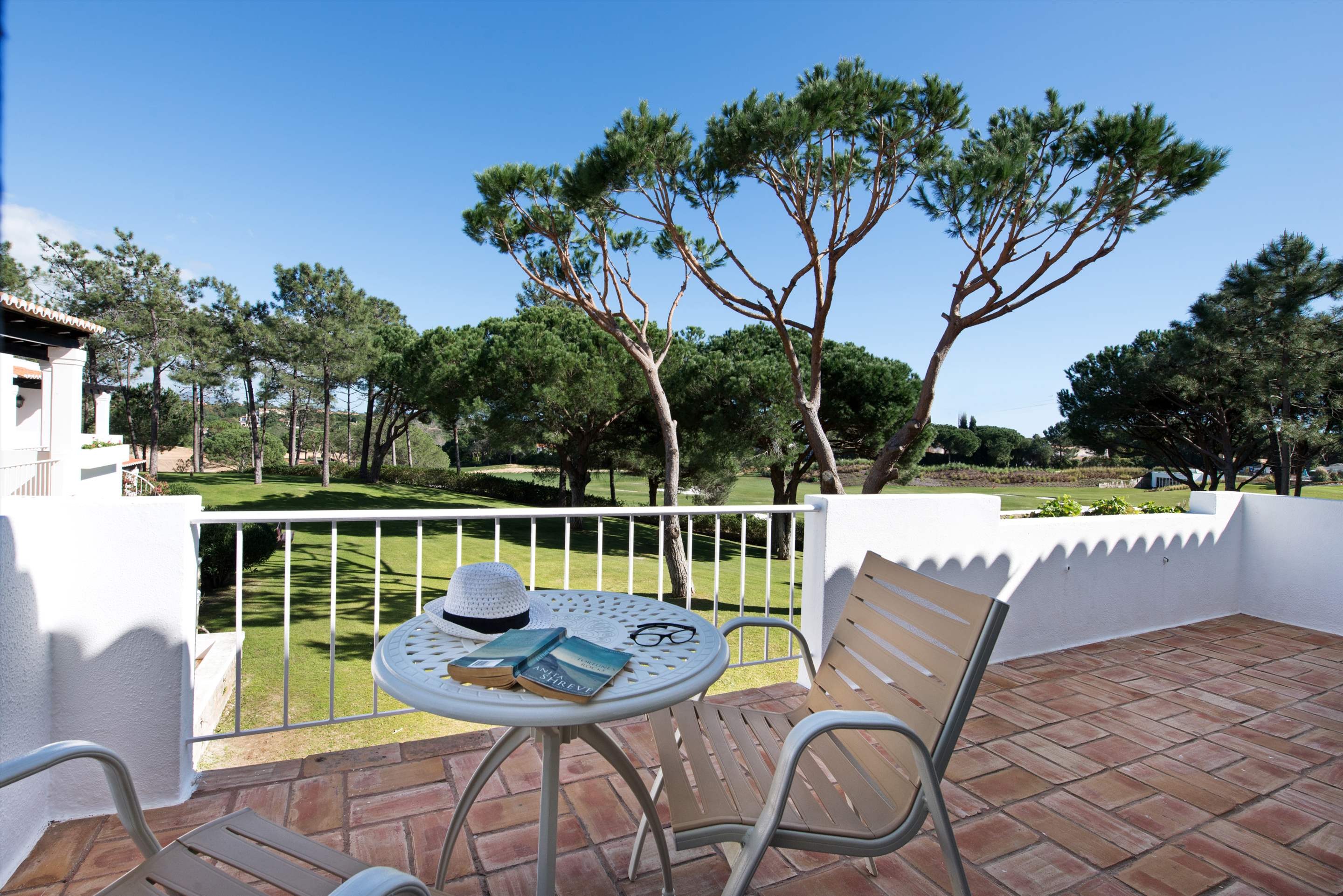 Four Seasons Country Club 2 bed, Superior - Sunday Arrival, 2 bedroom apartment in Four Seasons Country Club, Algarve Photo #9