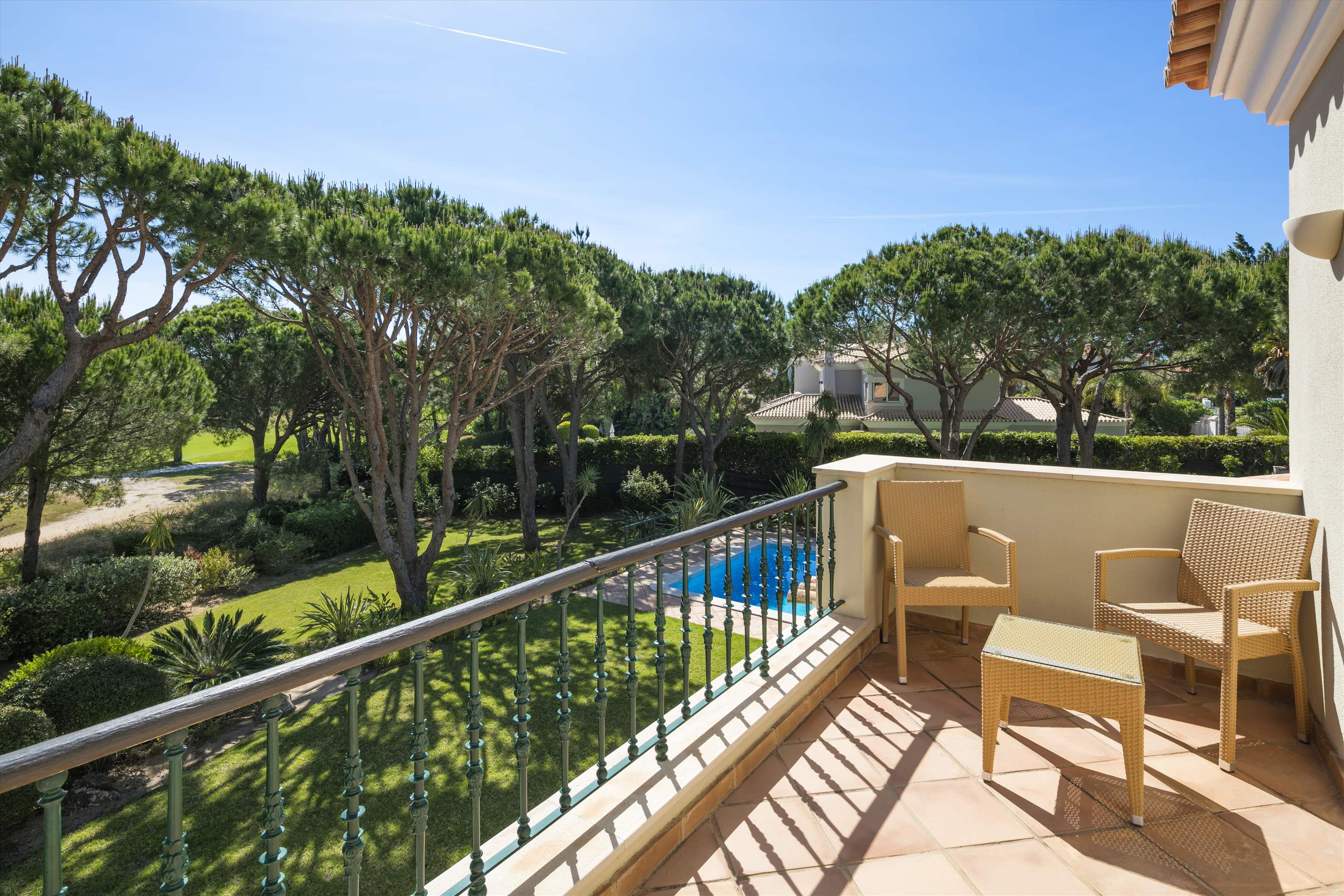 Villa Sabine, 4 bedroom villa in Quinta do Lago, Algarve Photo #10