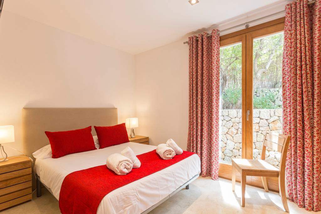Can Menut Nou, 4 bedroom villa in Pollensa & Puerto Pollensa, Majorca Photo #21