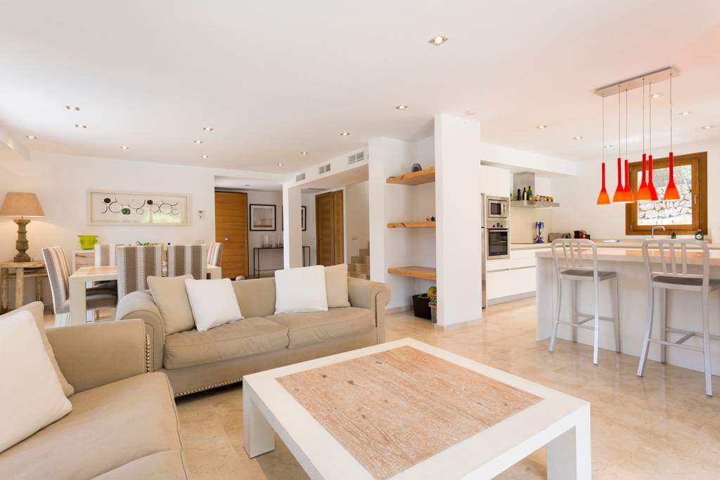 Can Menut Nou, 4 bedroom villa in Pollensa & Puerto Pollensa, Majorca Photo #8