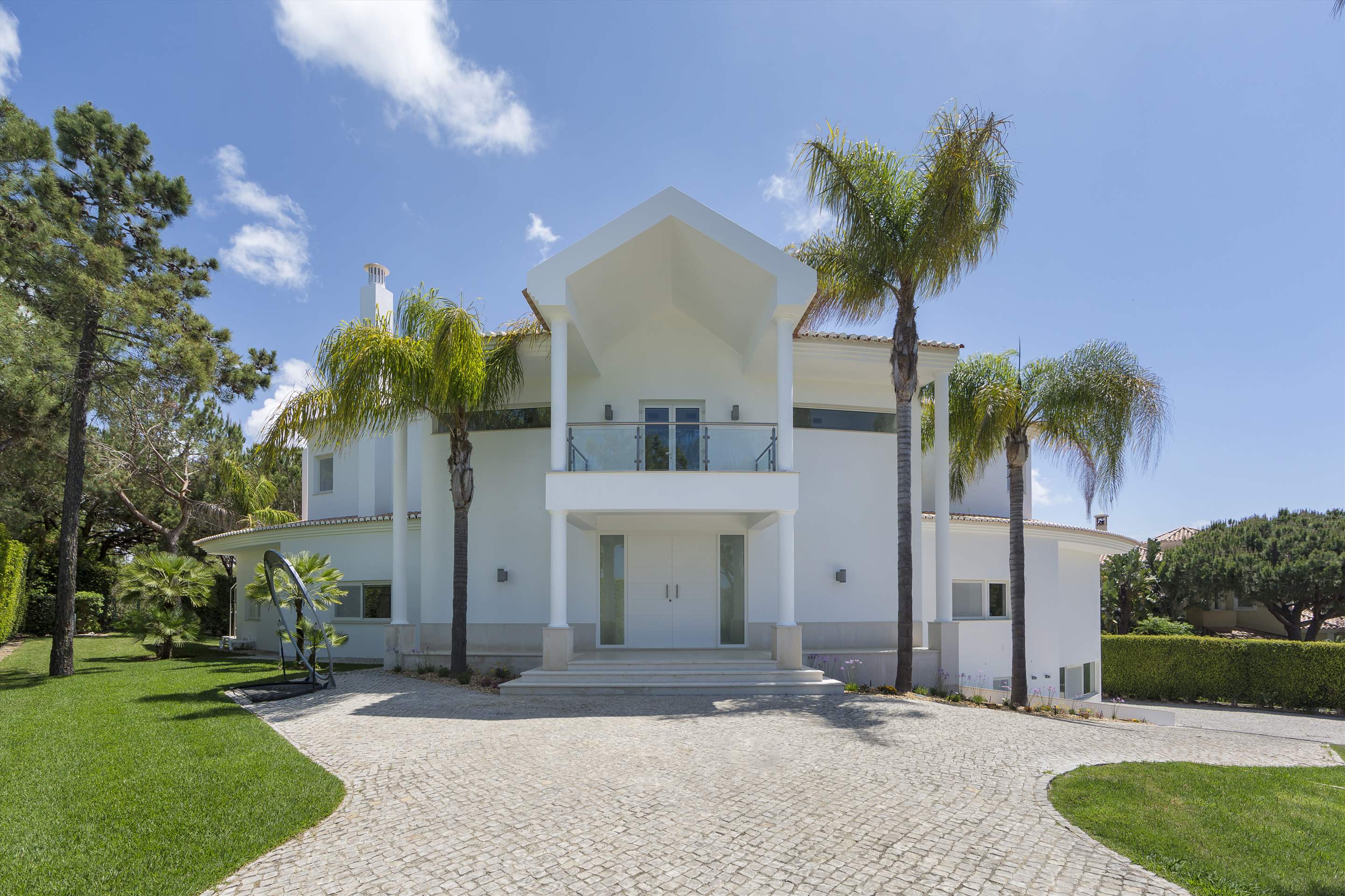 Villa Barrichello, 5 bedroom villa in Quinta do Lago, Algarve Photo #23