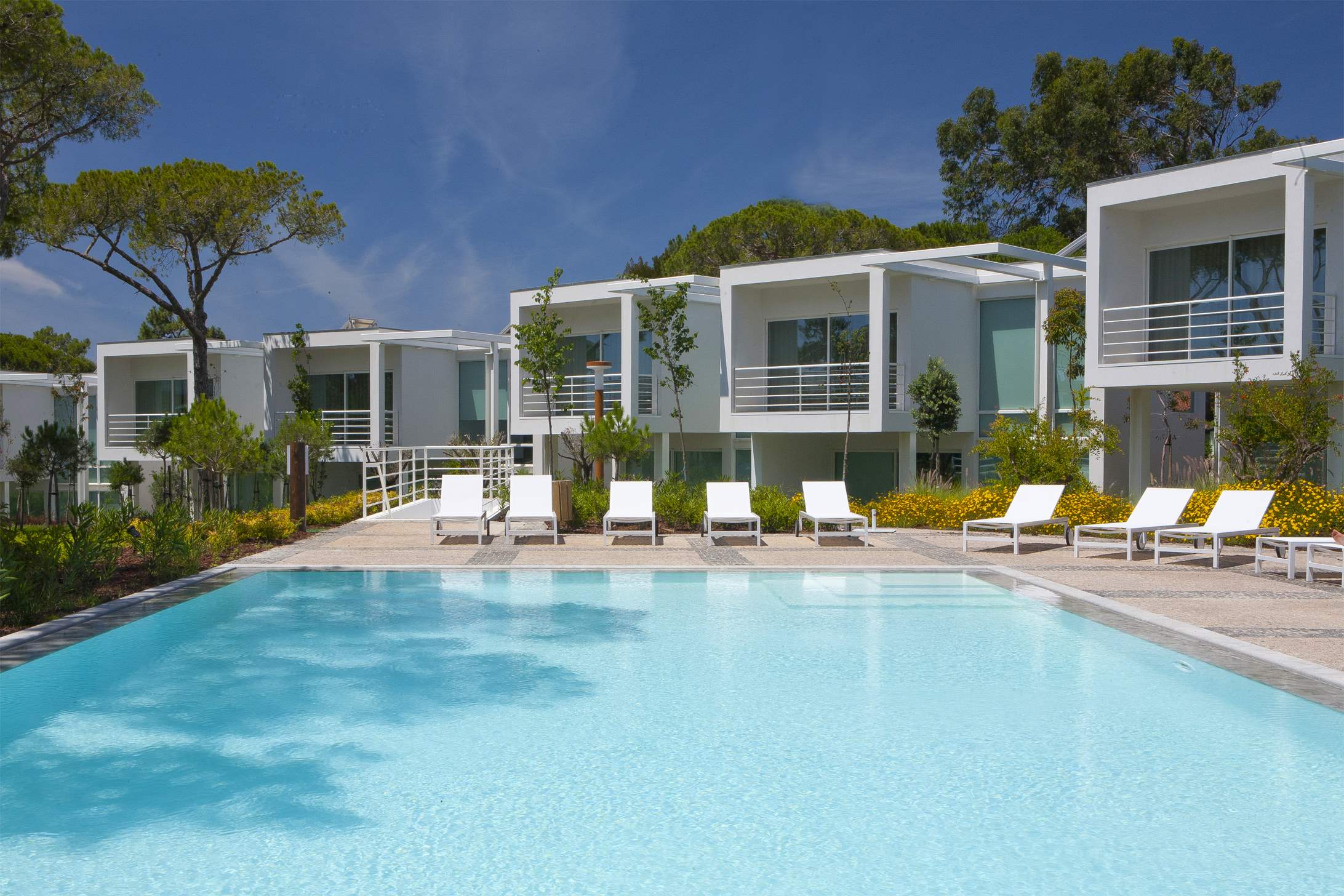 Martinhal Cascais Deluxe Villas, Two Bedroom, BB Basis, 2 bedroom villa in Lisbon Coast, Lisbon