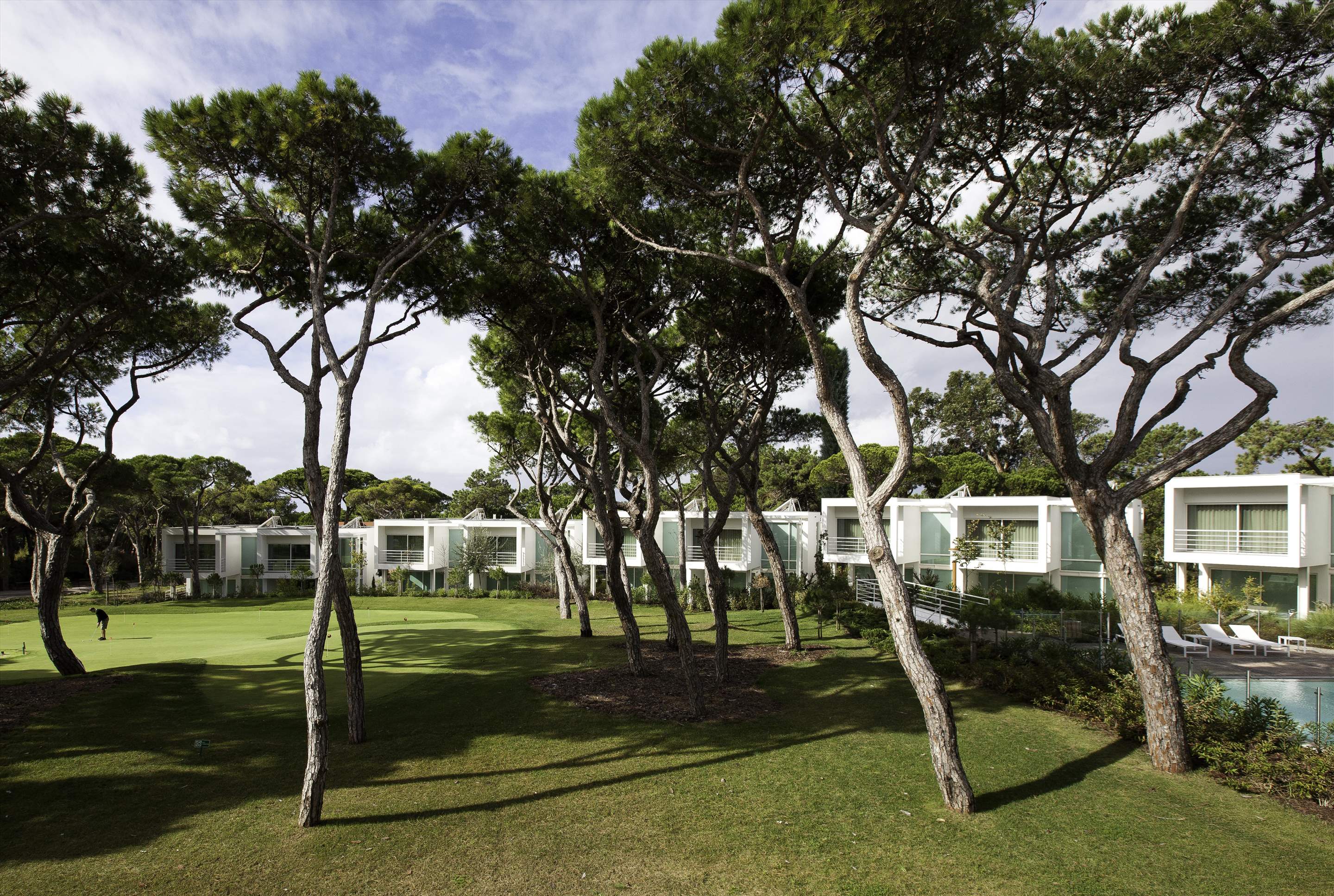 Martinhal Cascais Hotel, Deluxe Superior Room with bunk bed, BB Basis, 1 bedroom hotel in Lisbon Coast, Lisbon Photo #13