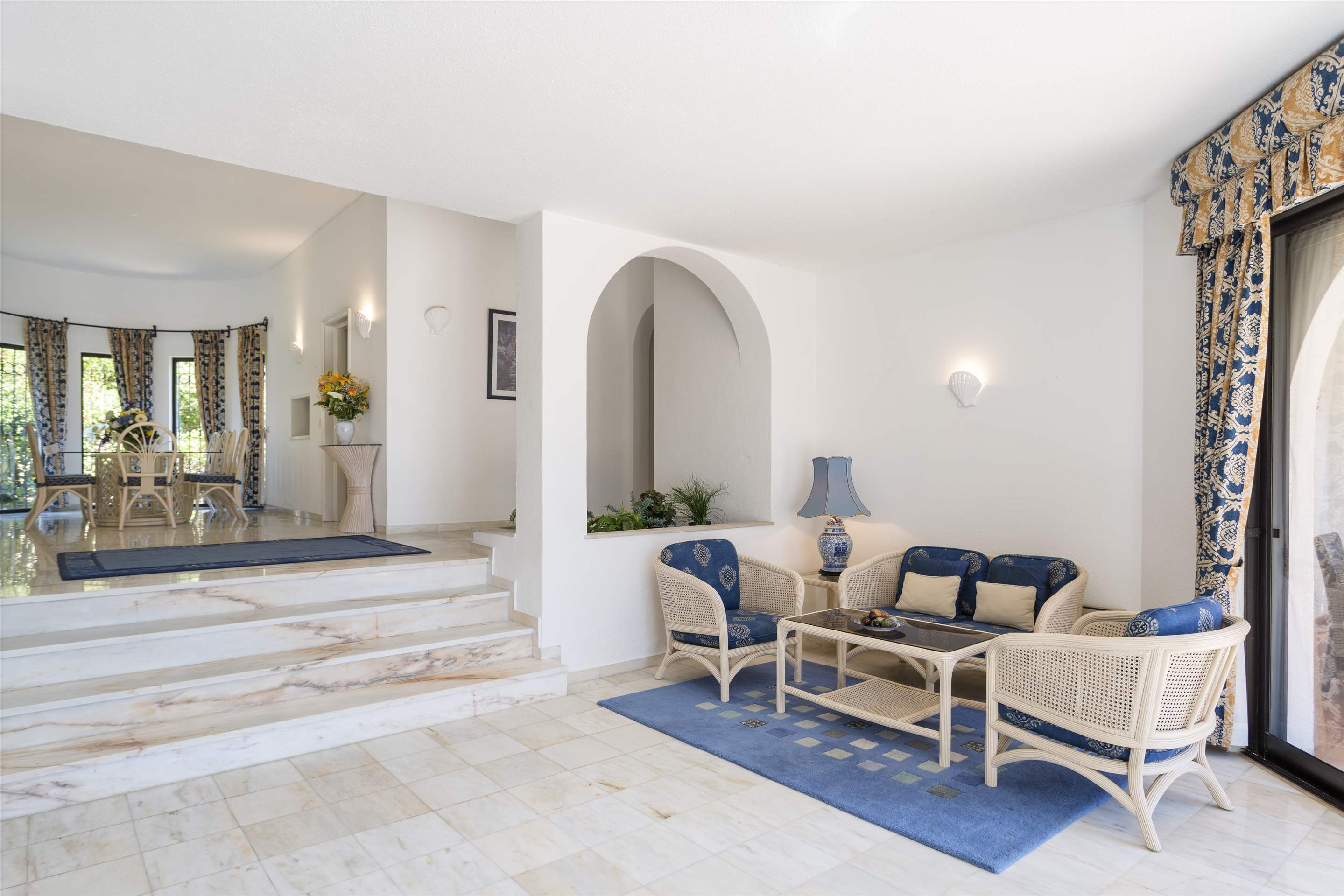 Villa La Soudada, 4 bedroom villa in Dunas Douradas, Algarve Photo #12