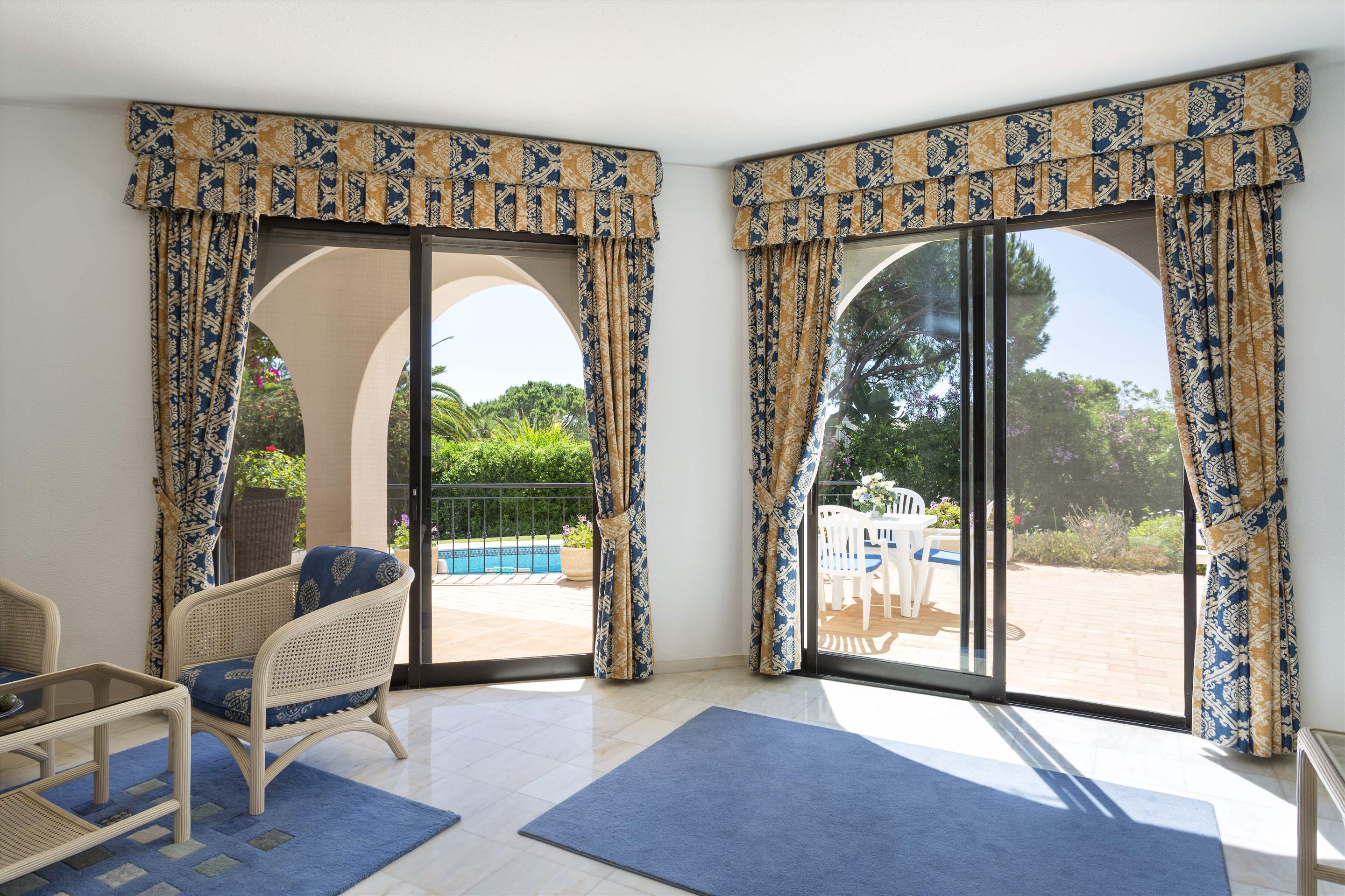 Villa La Soudada, 4 bedroom villa in Dunas Douradas, Algarve Photo #13