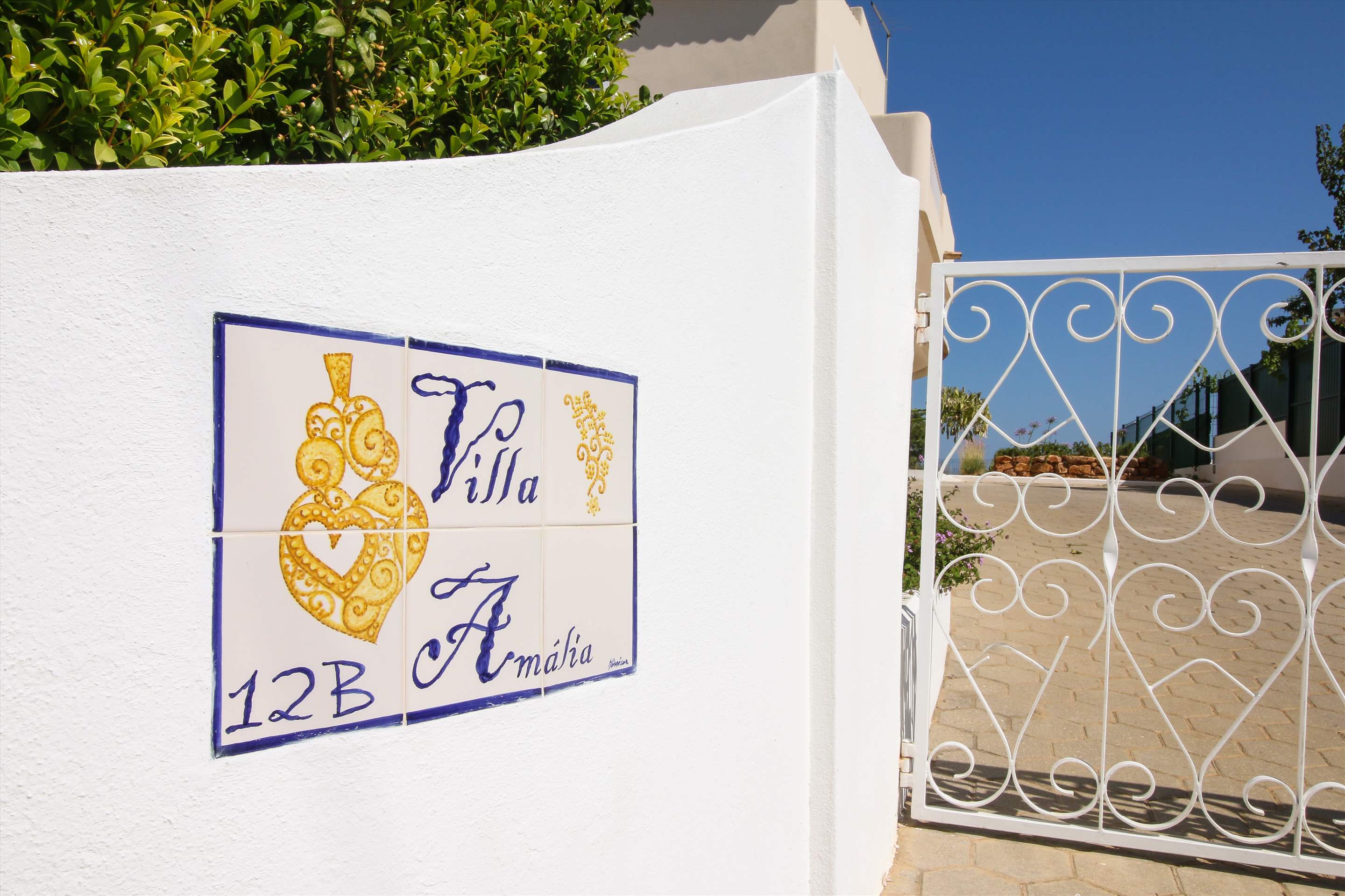 Villa Amalia, 3 bedroom villa in Carvoeiro Area, Algarve Photo #19