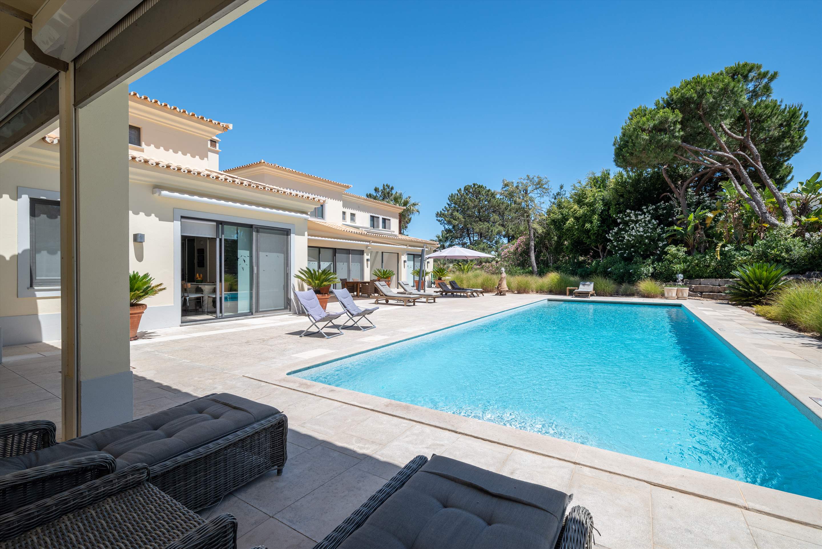 Casa Jacaranda, 5 bedroom villa in Quinta do Lago, Algarve Photo #33