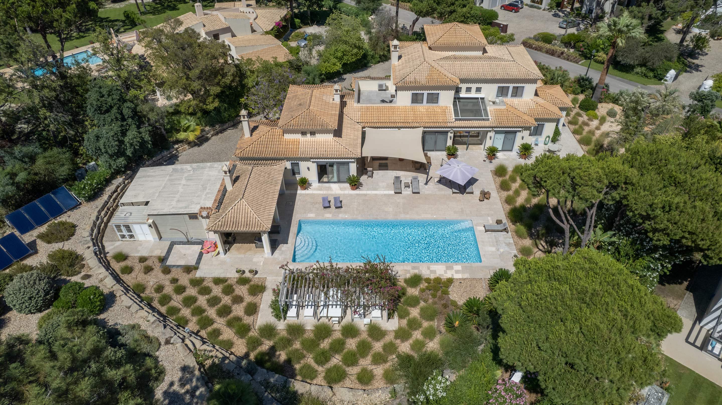 Casa Jacaranda, 5 bedroom villa in Quinta do Lago, Algarve Photo #37