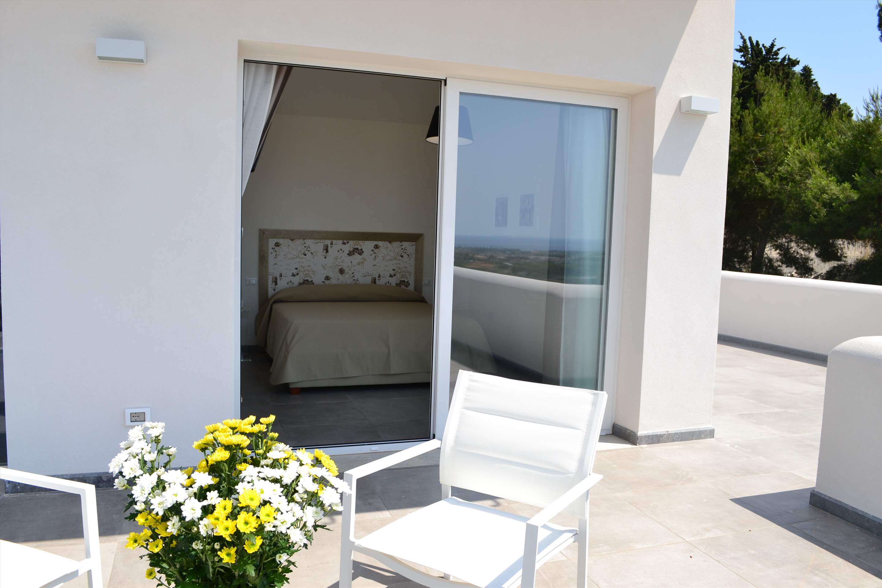 Villa Ladybird, 5 bedroom villa in Western Sicily, Sicily Photo #29