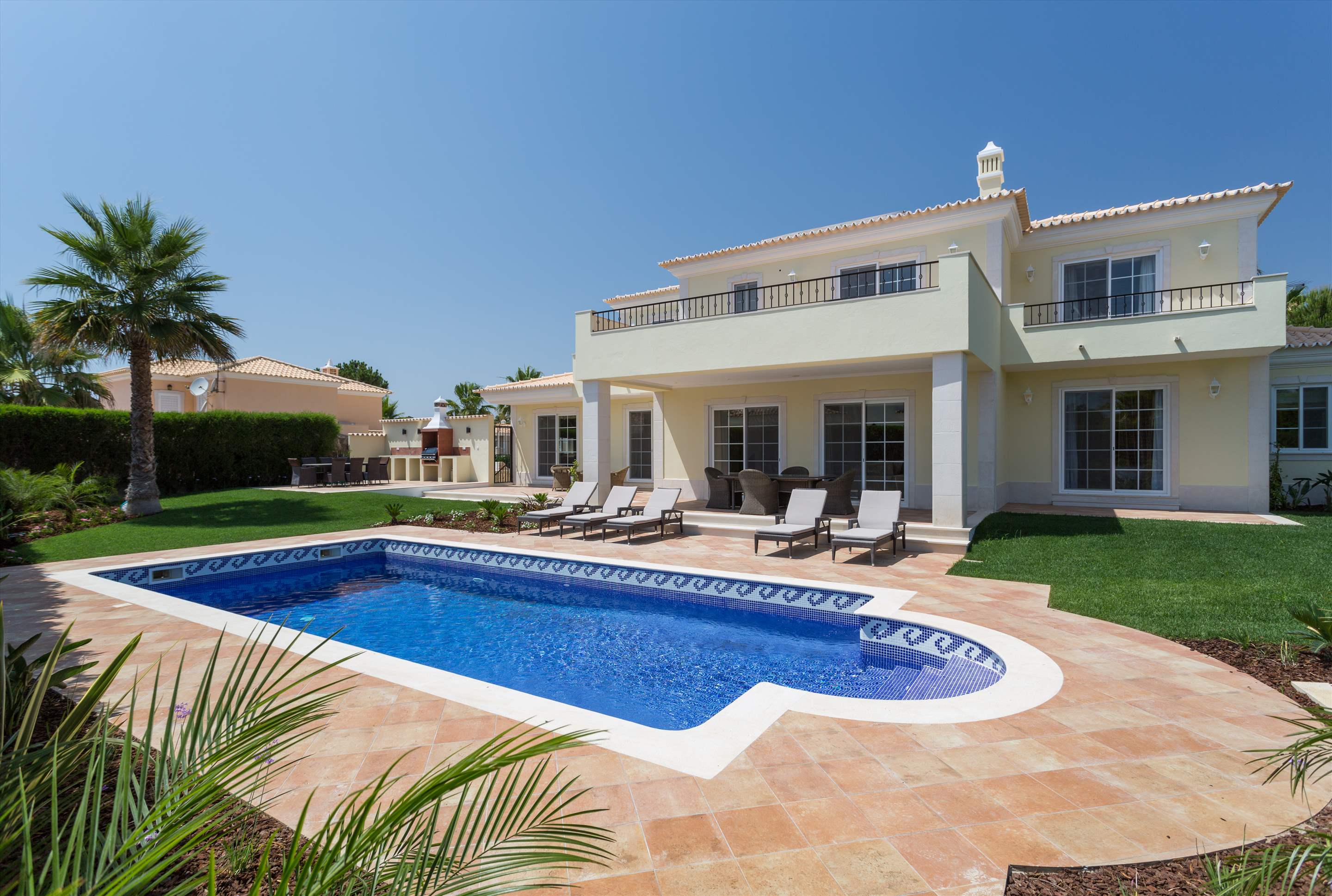 Villa Marillo, 5 bedroom villa in Vale do Lobo, Algarve Photo #1