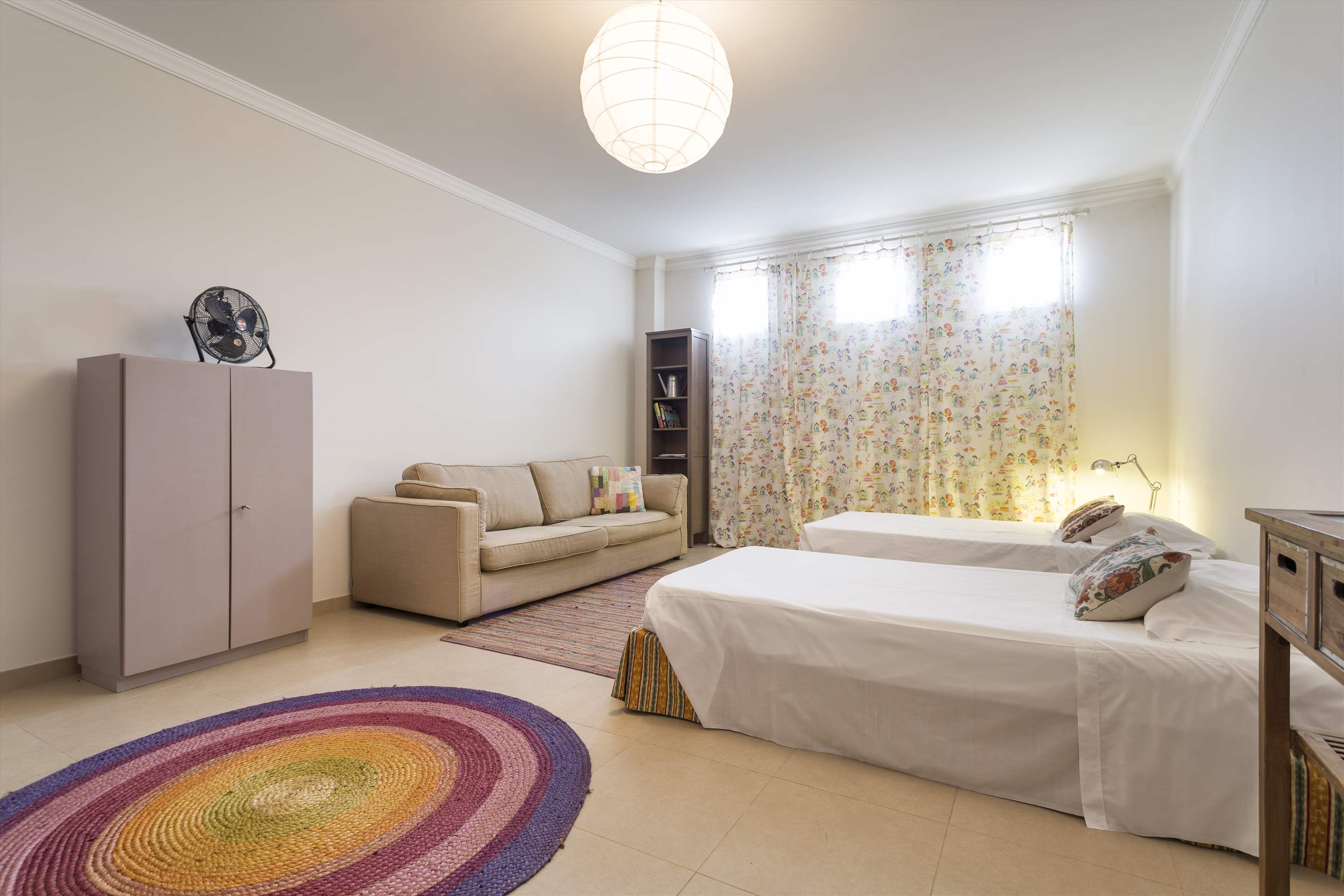 Casa Teresa, 4 bedroom villa in Vilamoura Area, Algarve Photo #15