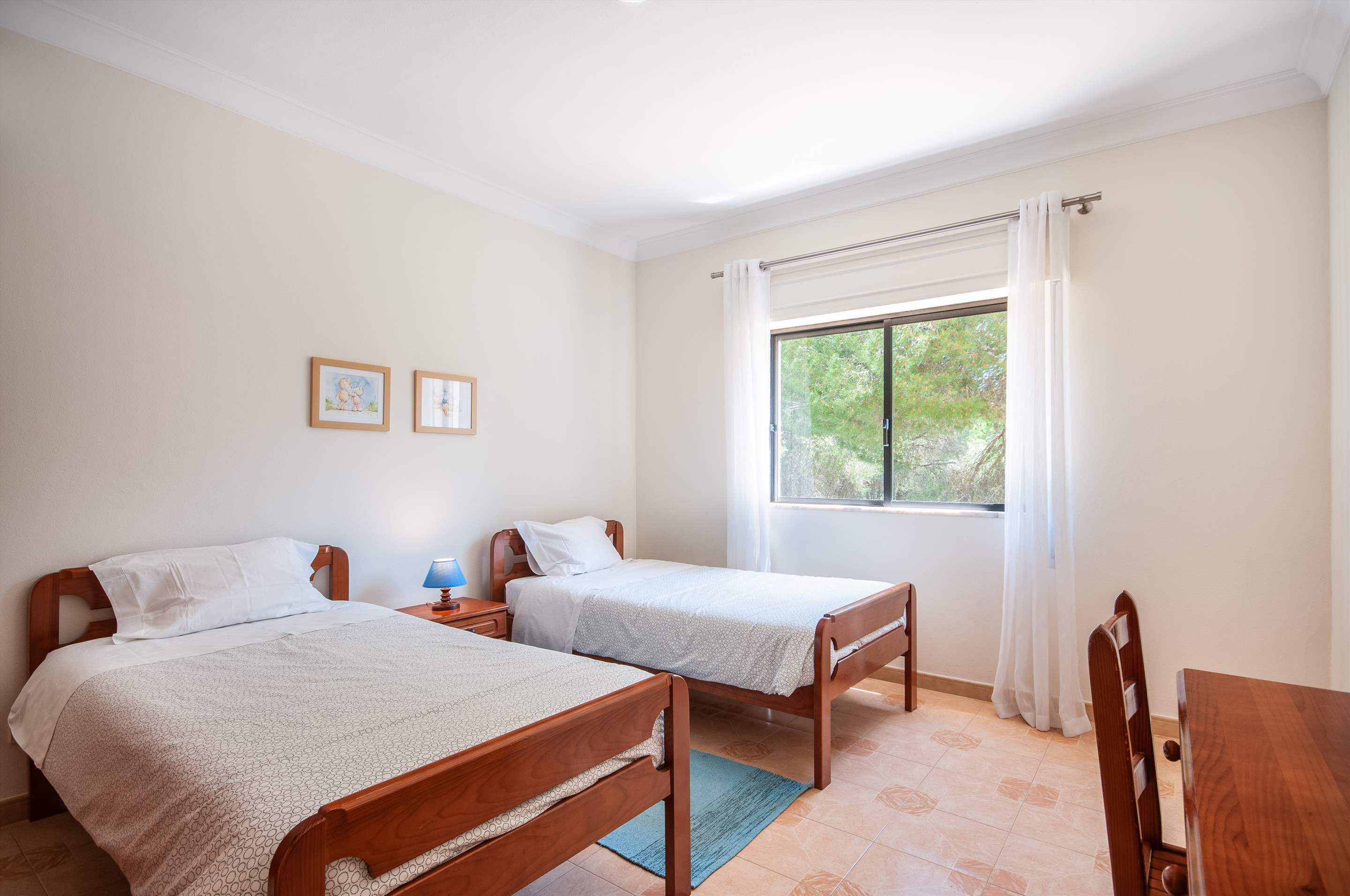 Casa Luis, 5 bedroom villa in Vilamoura Area, Algarve Photo #9