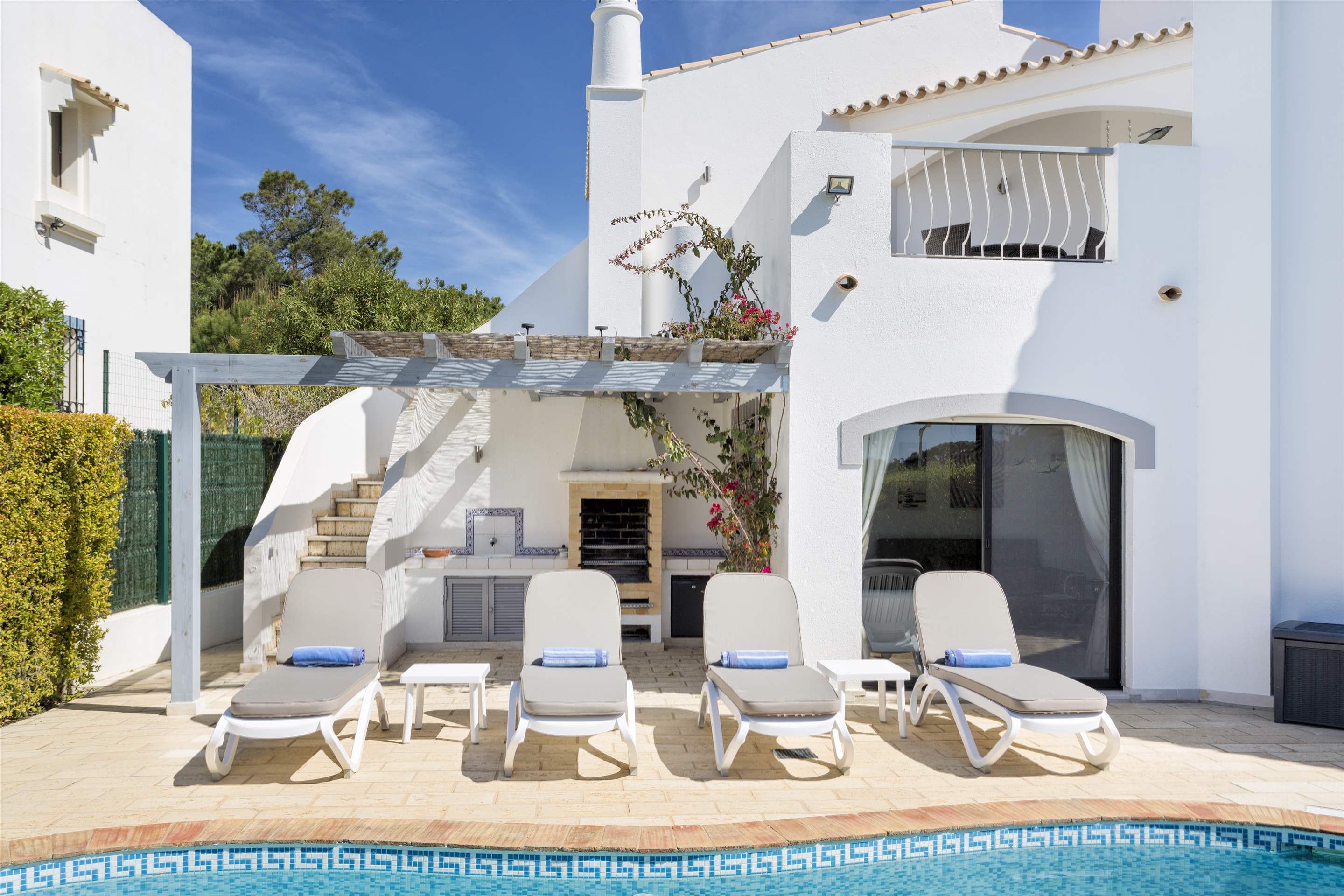 Villa Bianca, 3 bedroom villa in Dunas Douradas, Algarve Photo #7