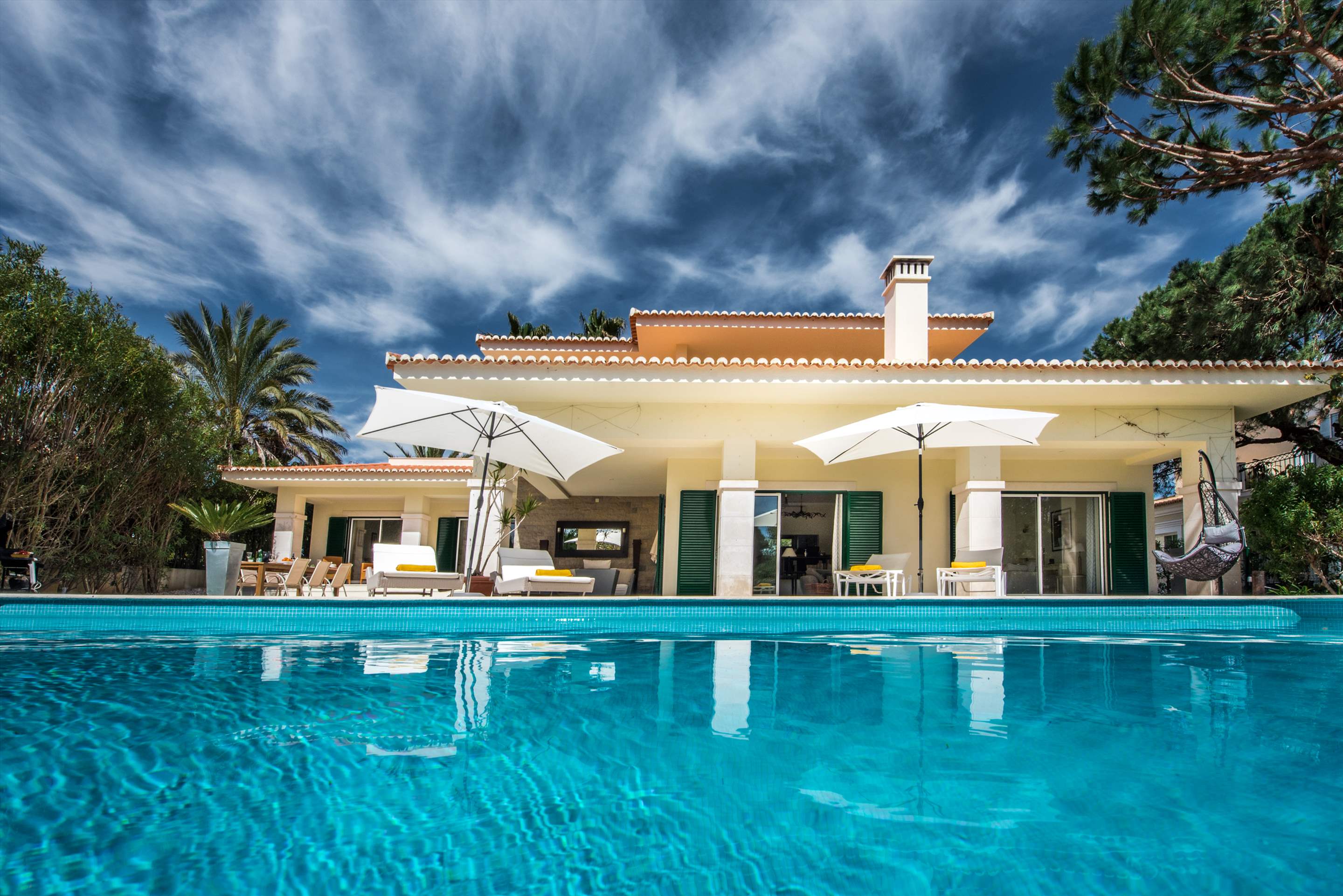 Villa Carla, 3 bedroom villa in Vale do Lobo, Algarve Photo #5