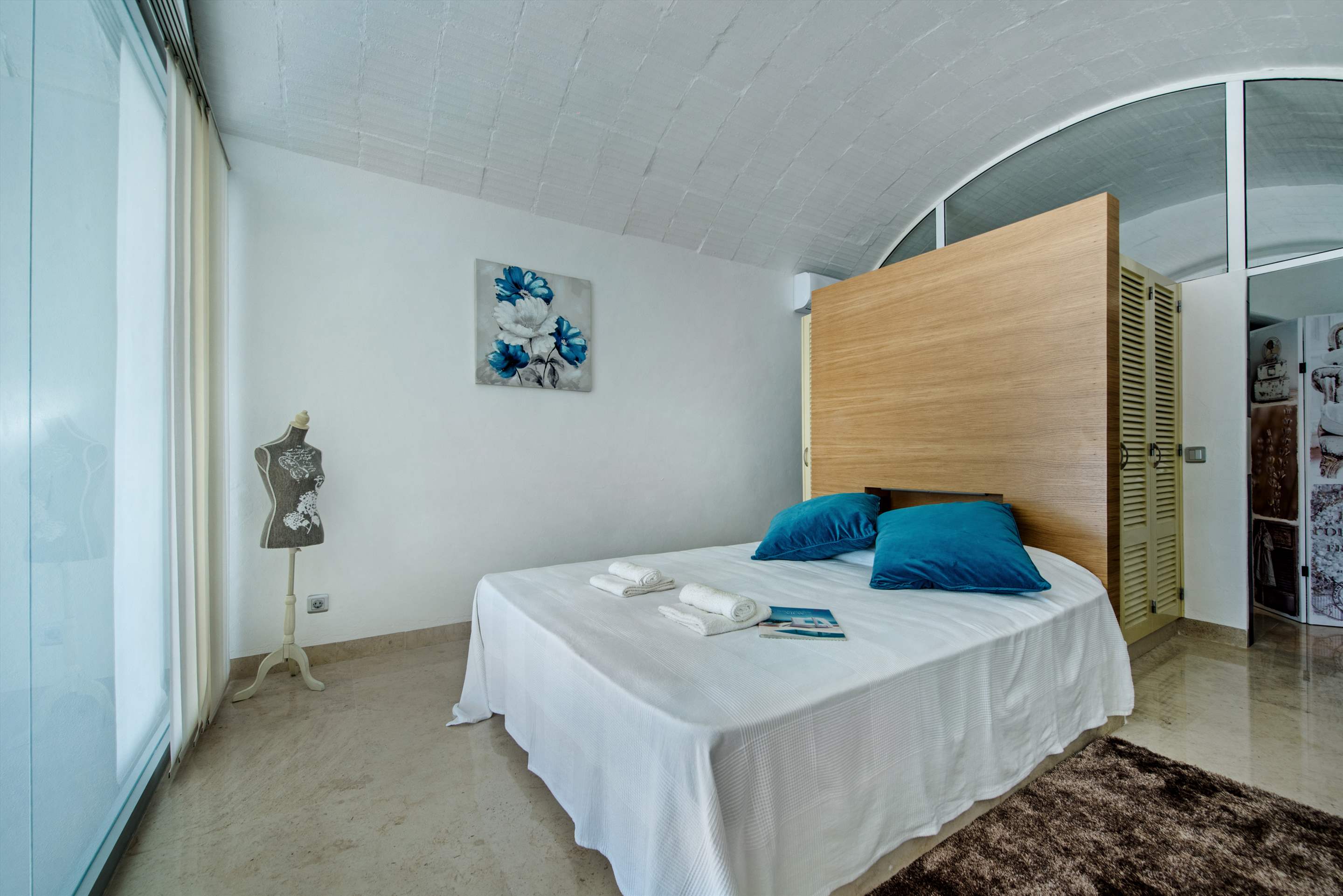 Estrela do Mar, 2 bedroom villa in Gale, Vale da Parra and Guia, Algarve Photo #15