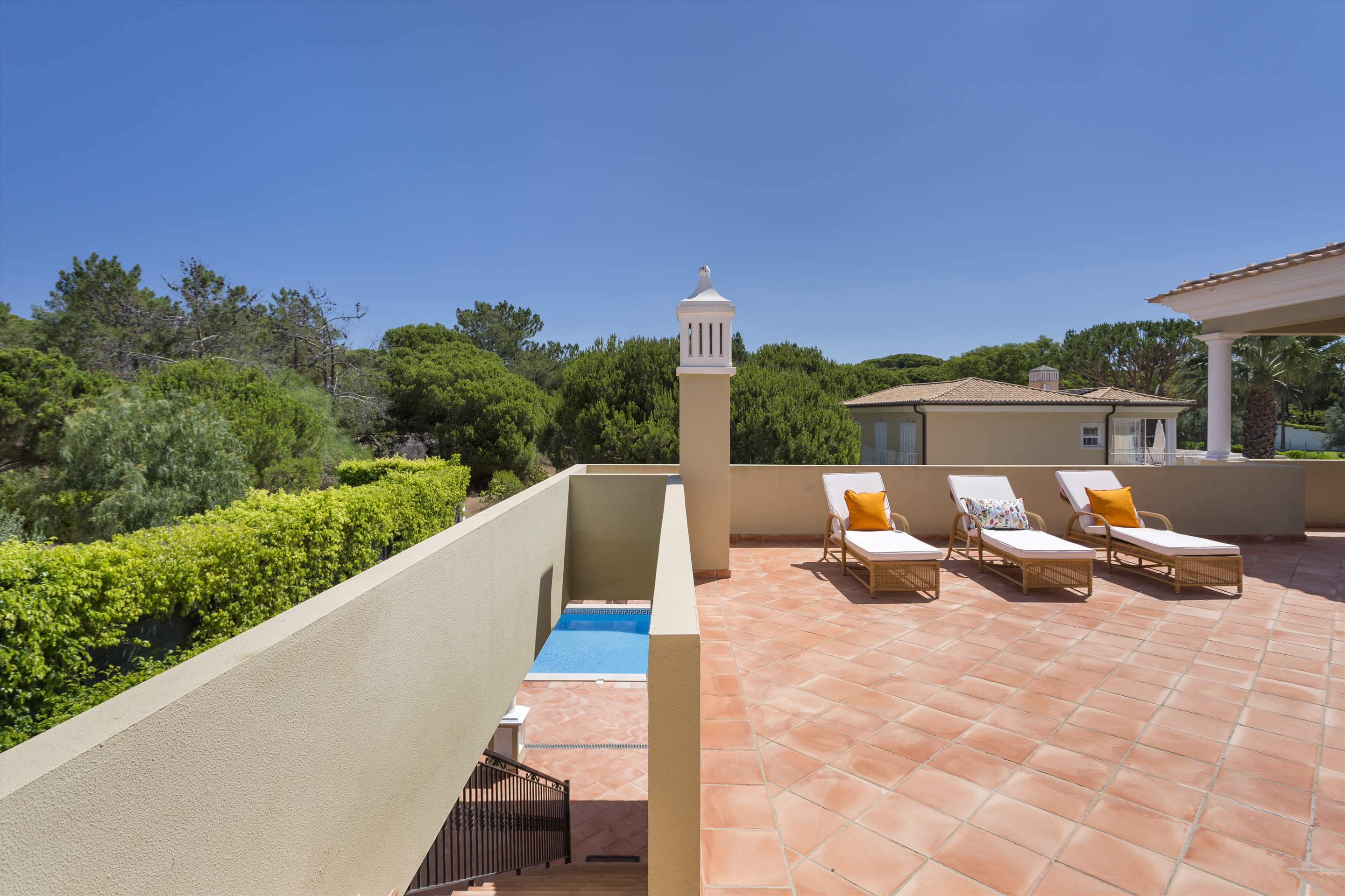 Villa Miro, 5 bedroom villa in Vale do Lobo, Algarve Photo #13