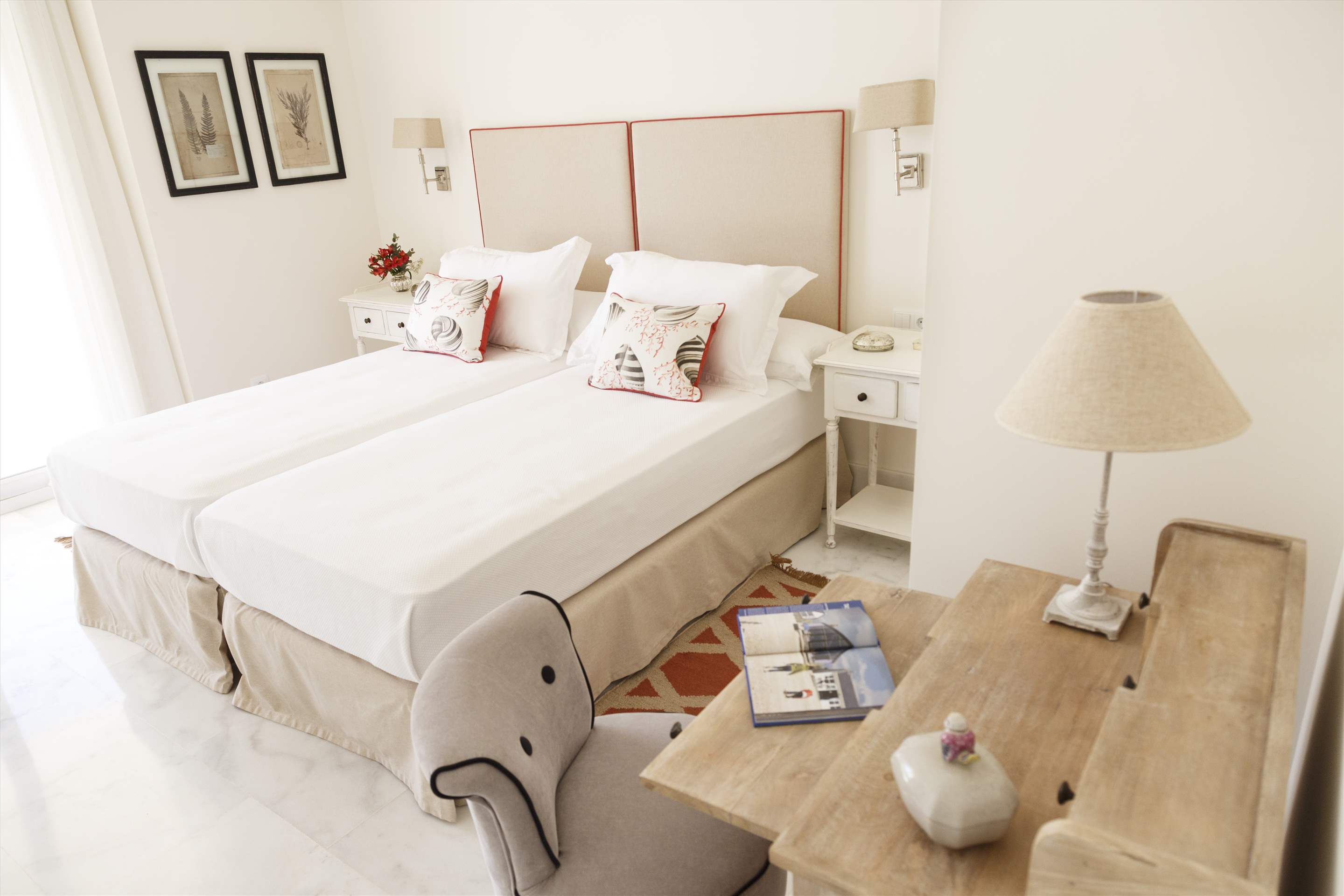 Binibeca Hills , 5 bedroom, 5 bedroom villa in Mahon, San Luis & South East, Menorca Photo #18