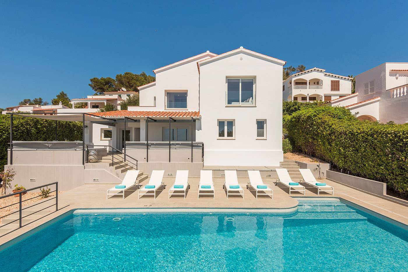 Villa del Sol, 5 bedroom villa in Son Bou & South, Menorca