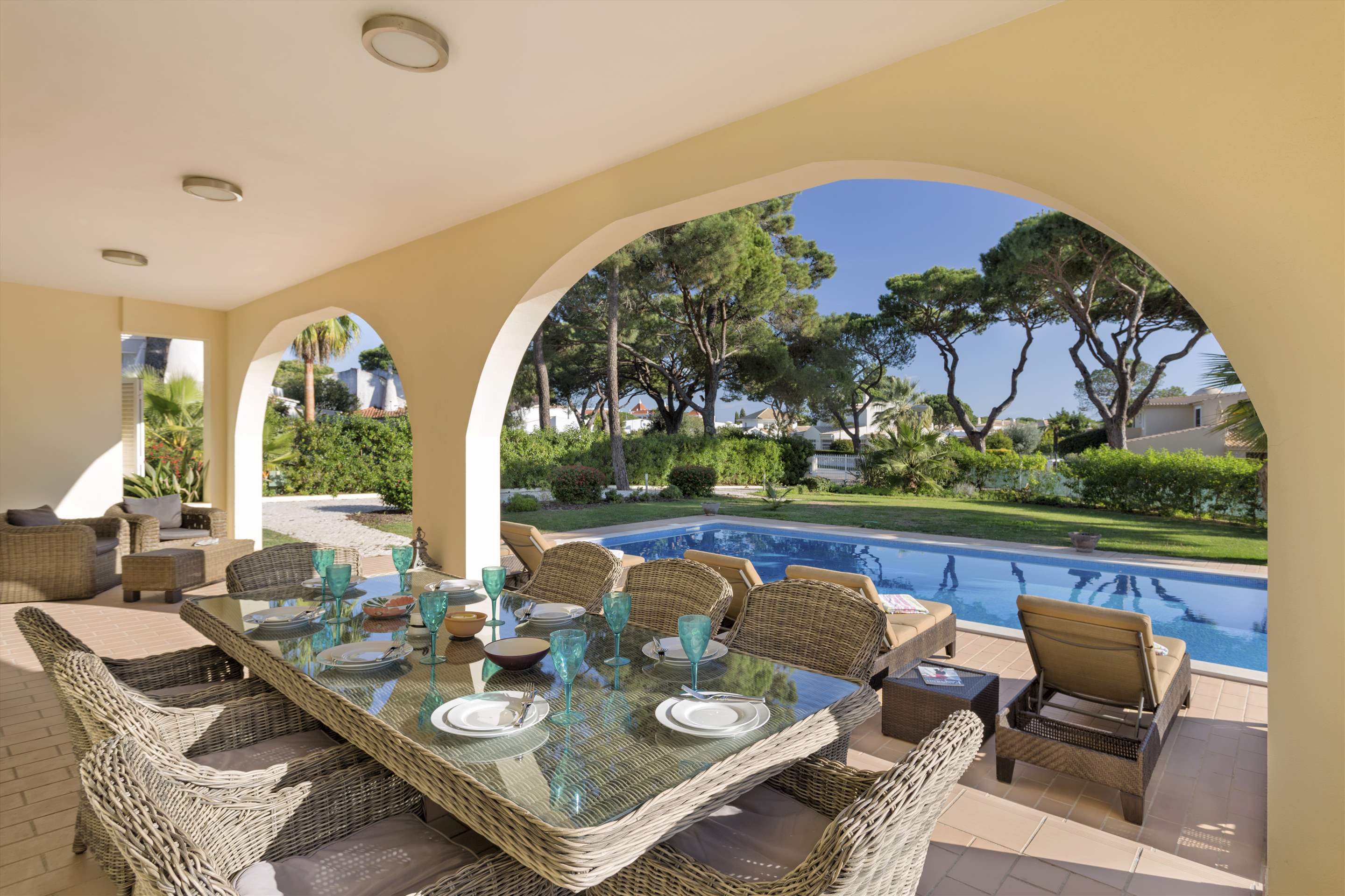 Villa Christina, 5 bedroom villa in Vilamoura Area, Algarve Photo #2