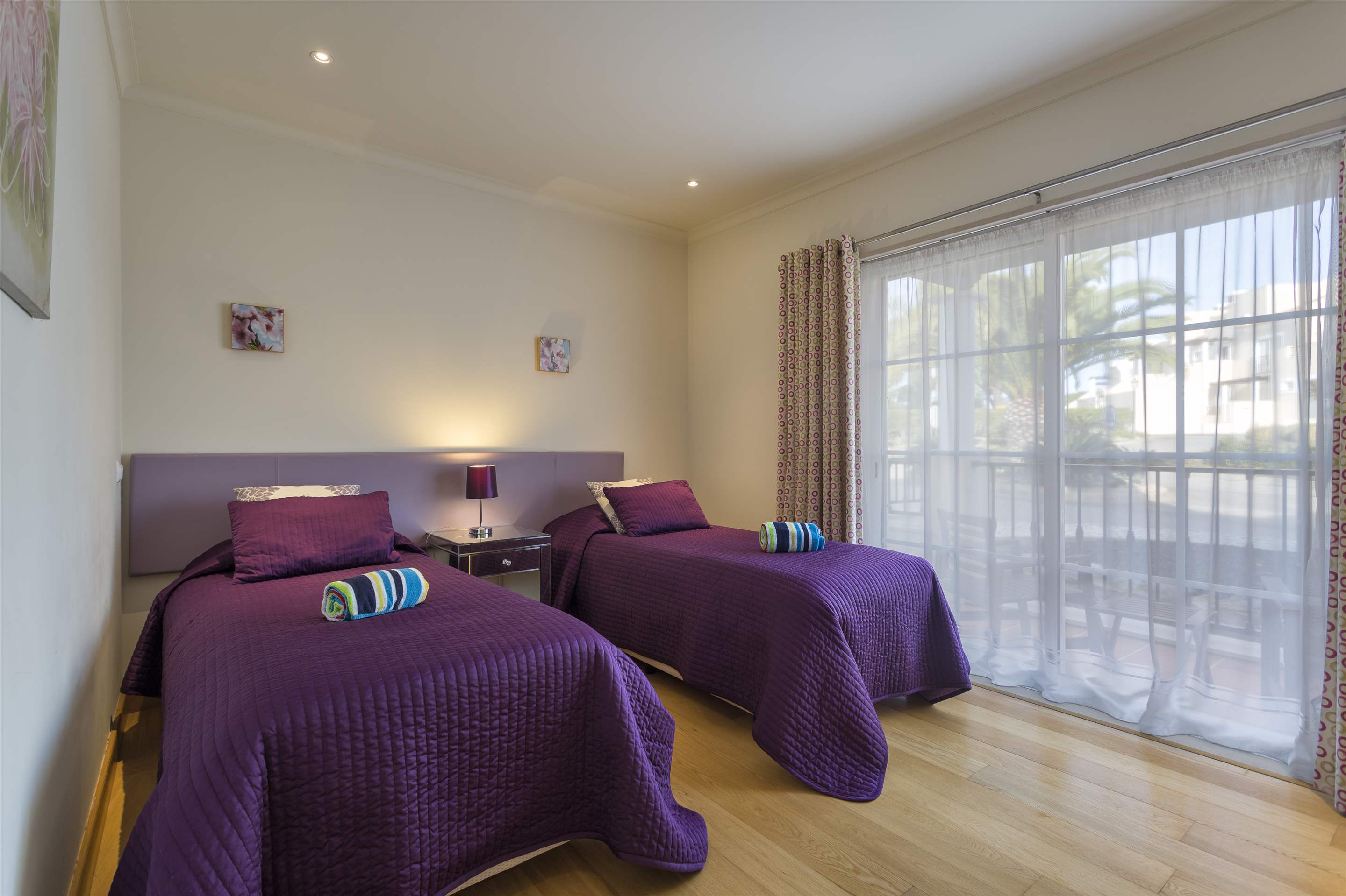 Palmyra Three Bed Duplex Apartment, 3 bedroom apartment in Vilamoura Area, Algarve Photo #13