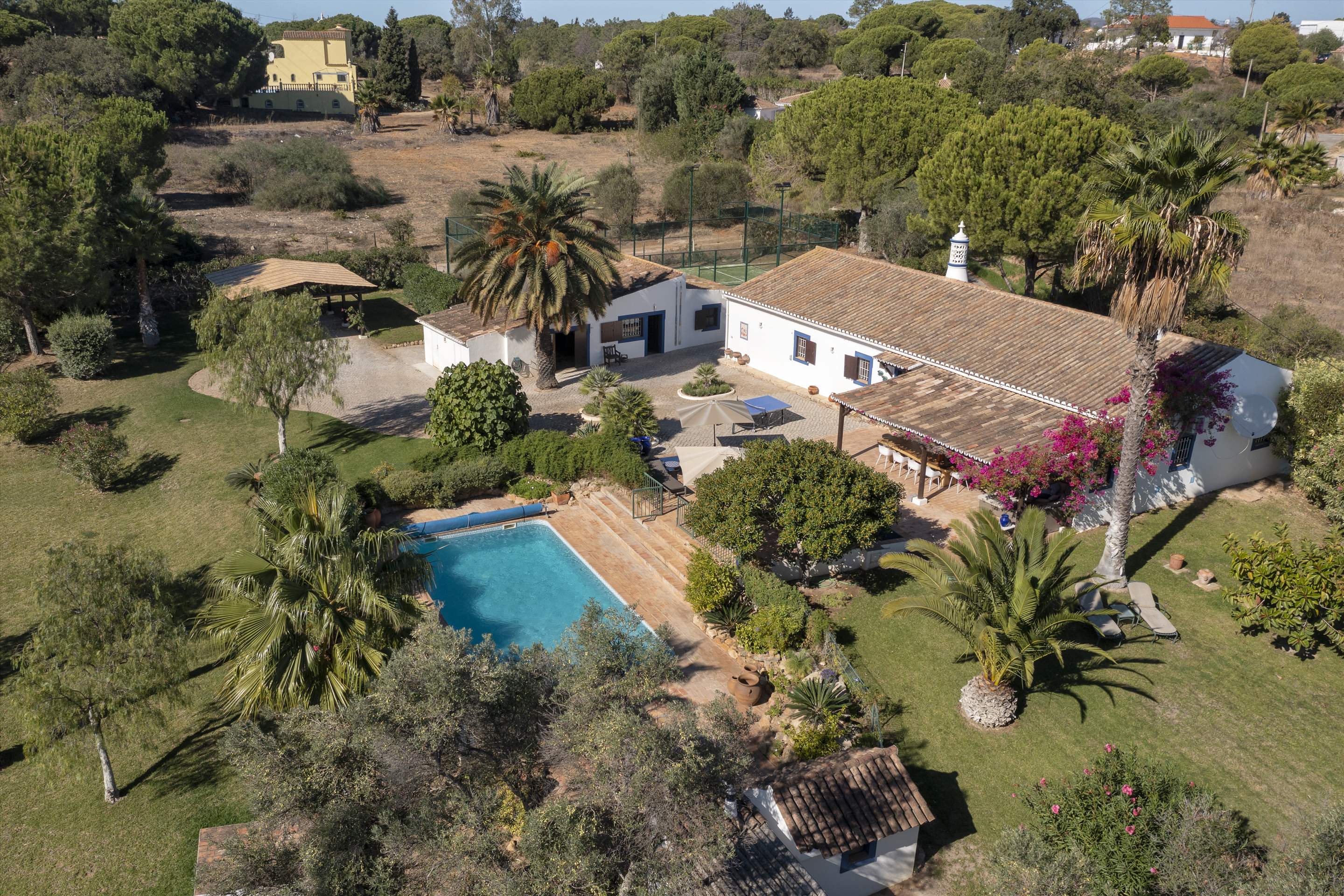 Quinta da Passarada, 4 bedroom villa in Algarve Countryside, Algarve Photo #3