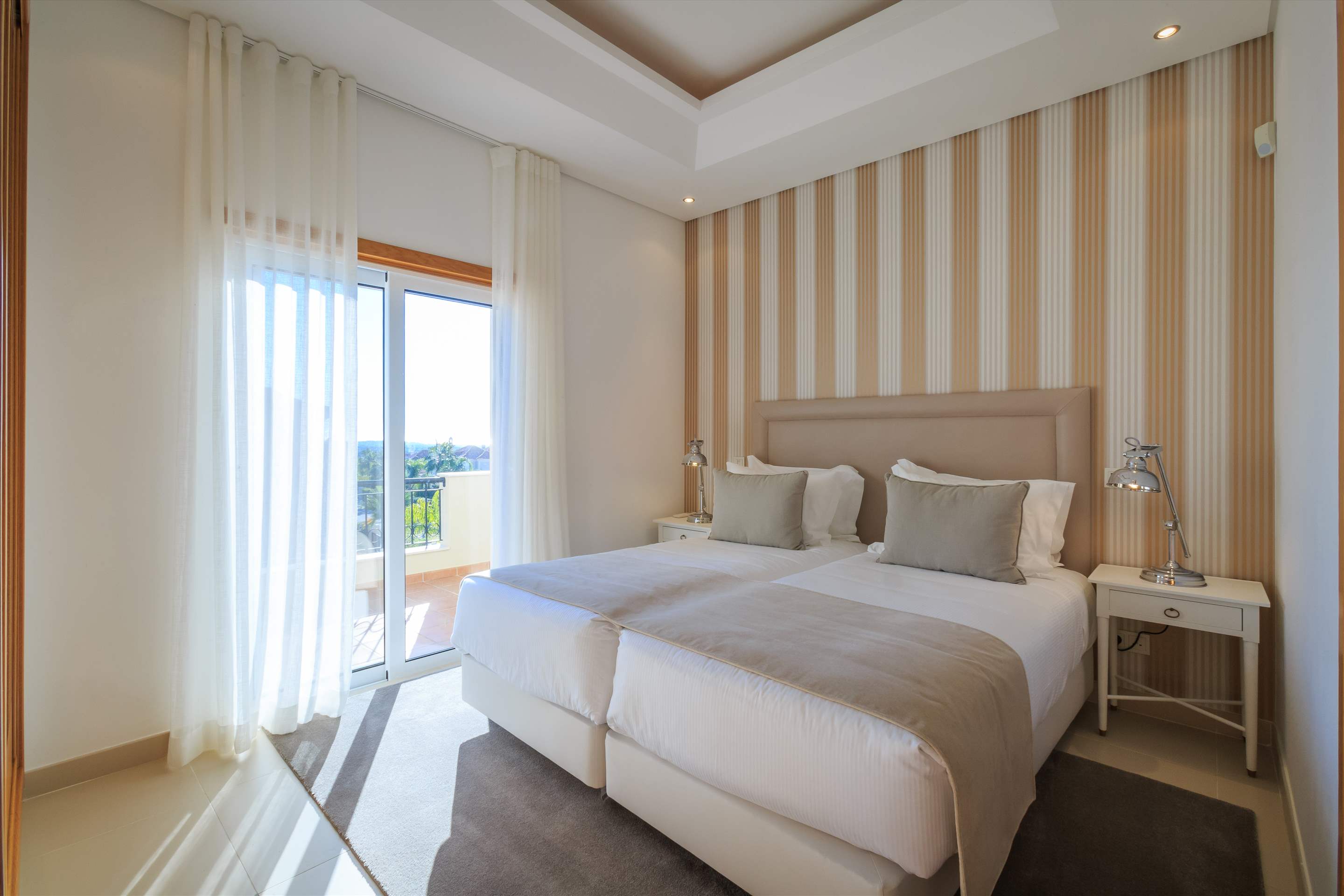The Crest Villa 4 Bedroom with Private Pool, 4 bedroom villa in Quinta do Lago, Algarve Photo #14