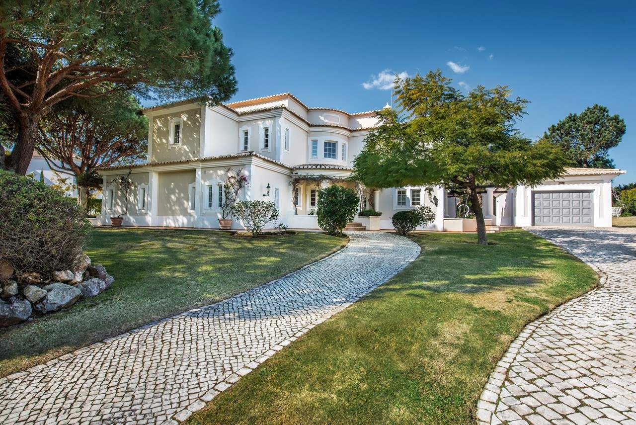 Villa Glenda, 4 bedroom villa in Quinta do Lago, Algarve Photo #8