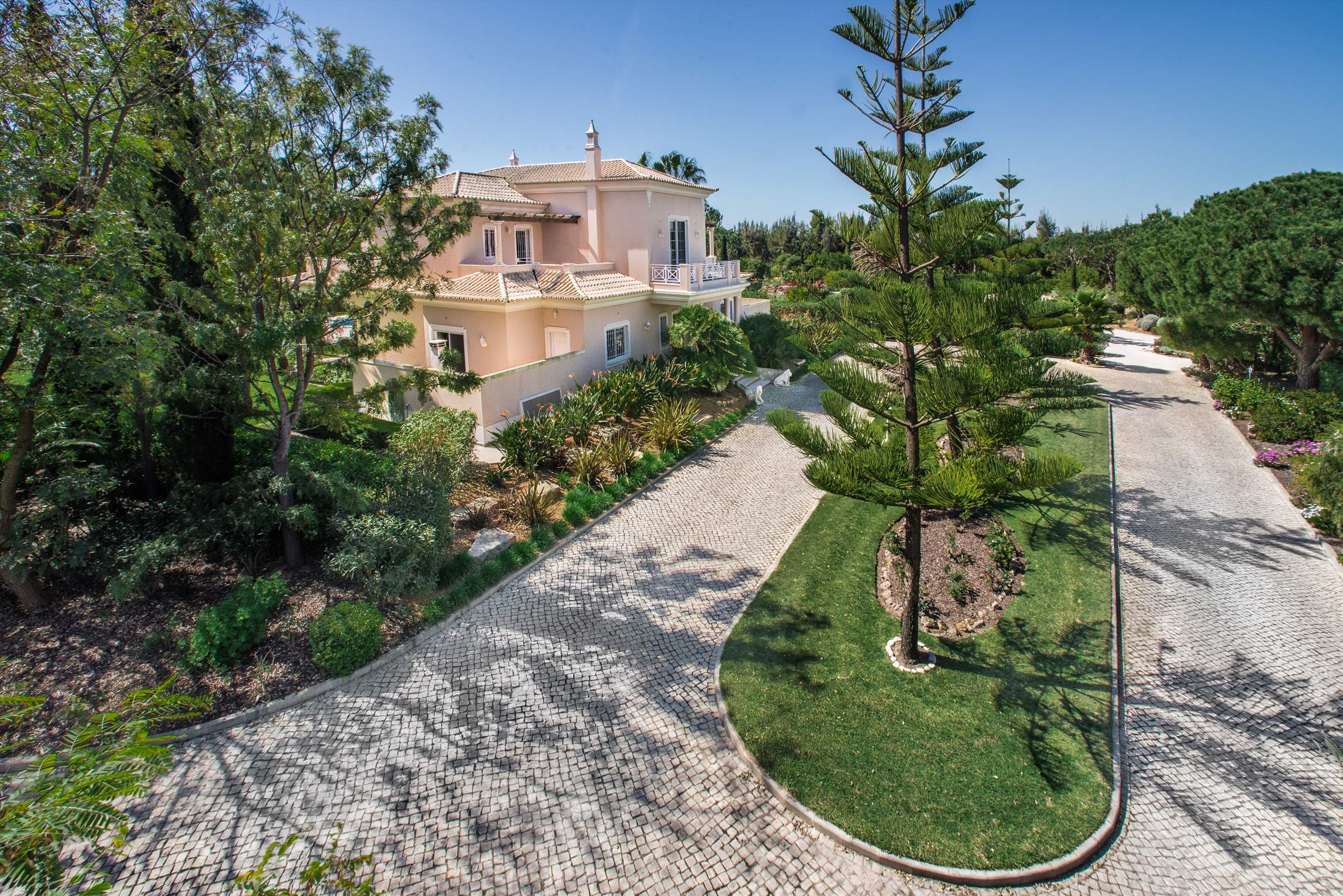 Quinta do Sol, 4 bedroom villa in Quinta do Lago, Algarve Photo #41